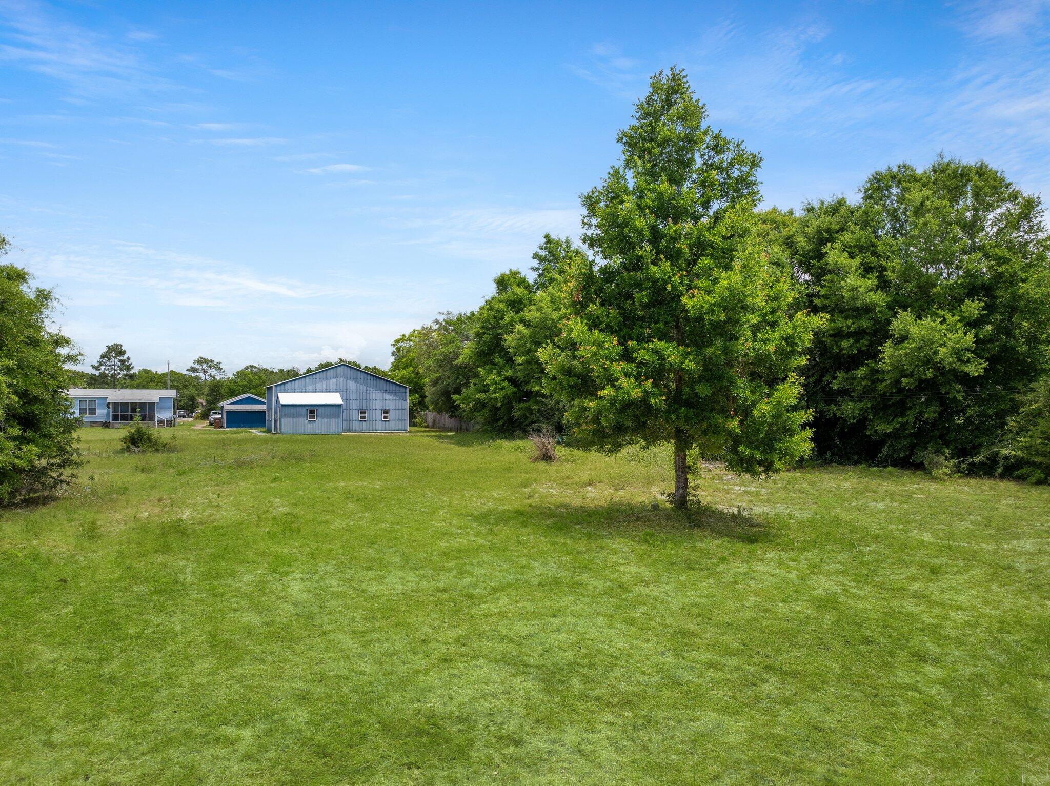 NO RECORDED SUBDIVISION - Land