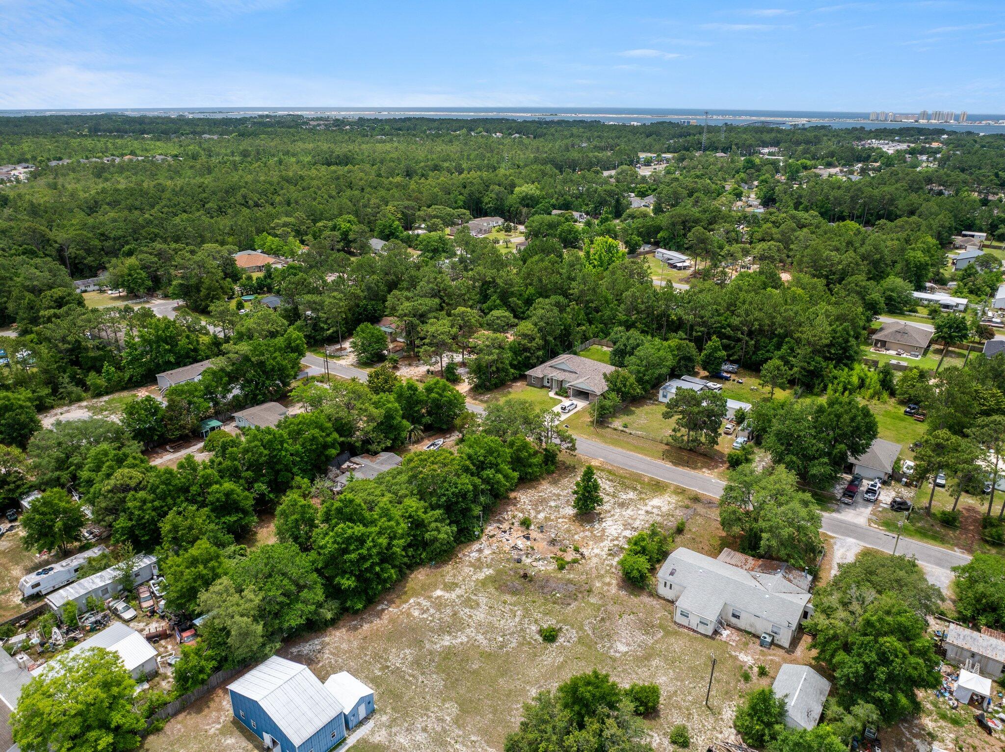 NO RECORDED SUBDIVISION - Land