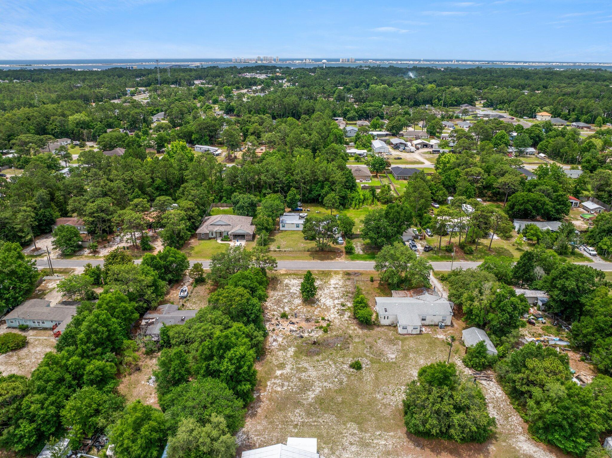 NO RECORDED SUBDIVISION - Land
