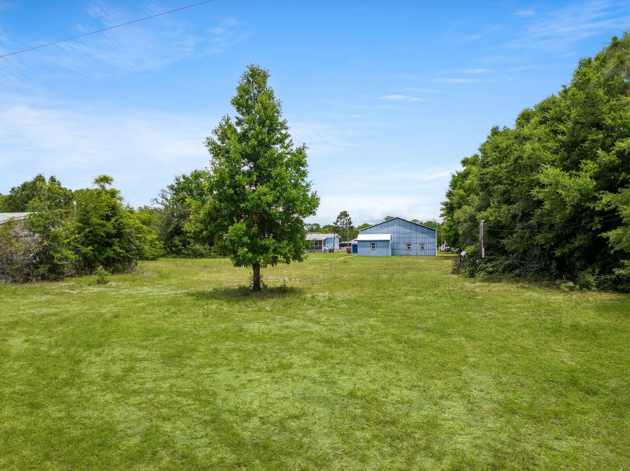 NO RECORDED SUBDIVISION - Land