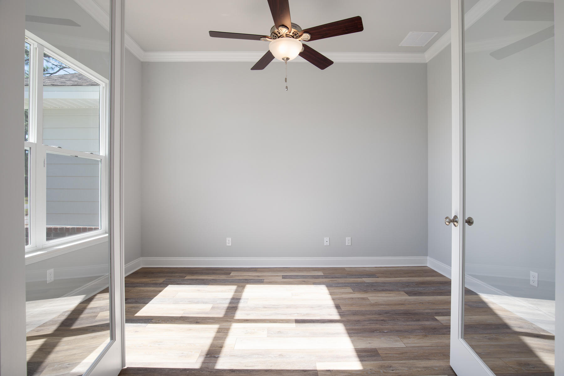 Holiday Shores Est 3rd Add - Residential