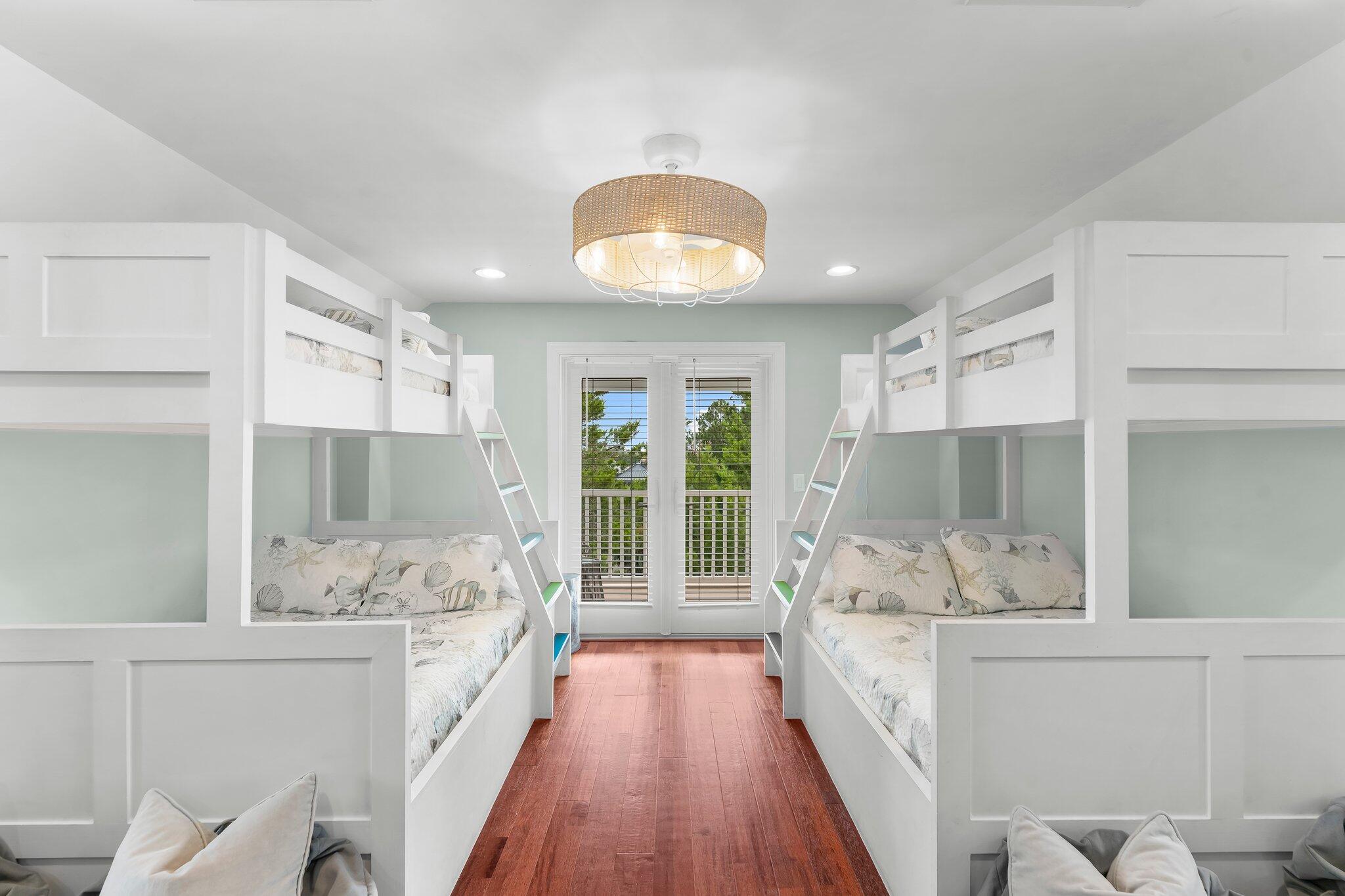 THE PRESERVE AT GRAYTON BEACH - Residential