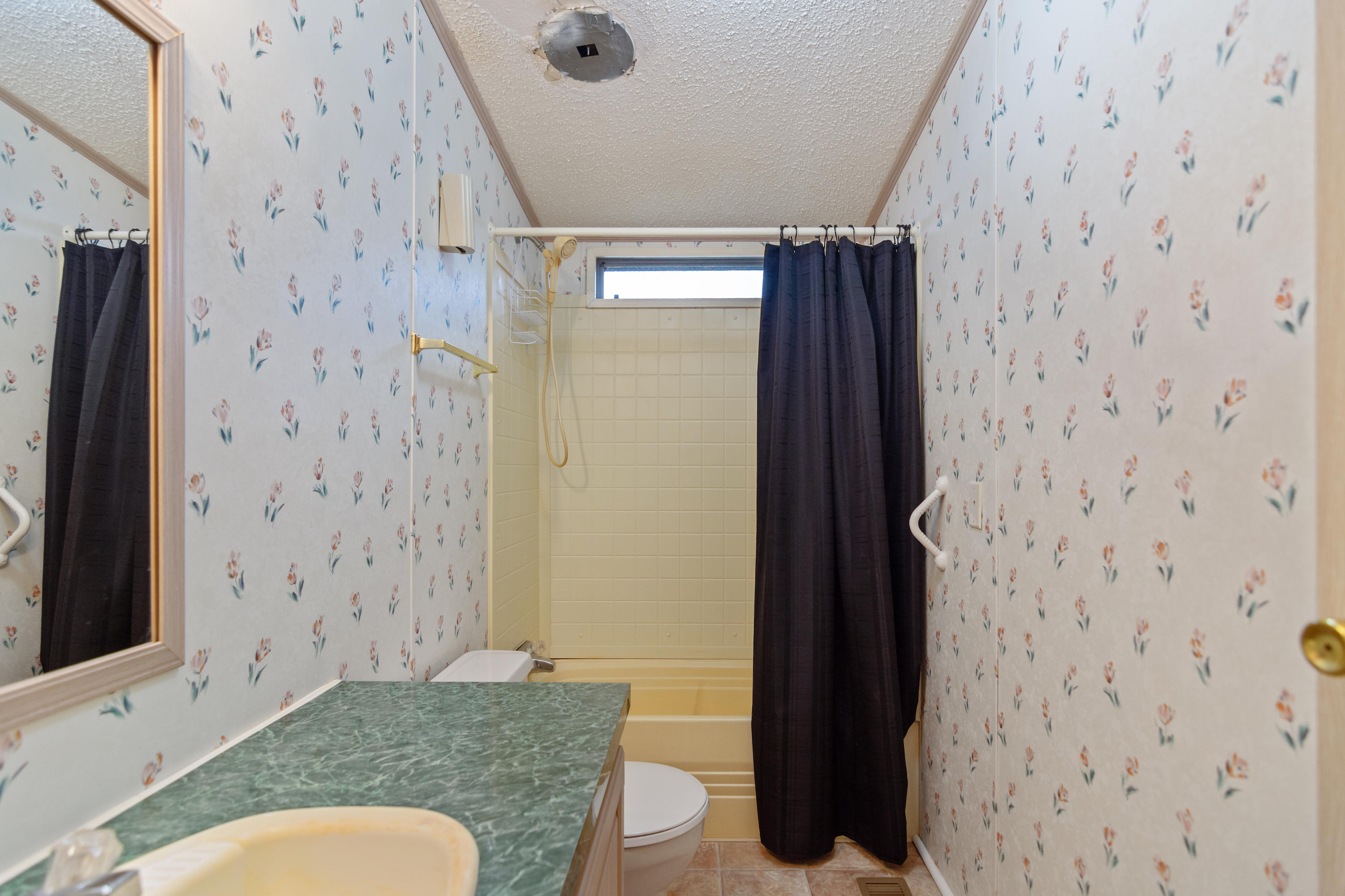 OAKWOOD HILLS UNIT 1 - Residential