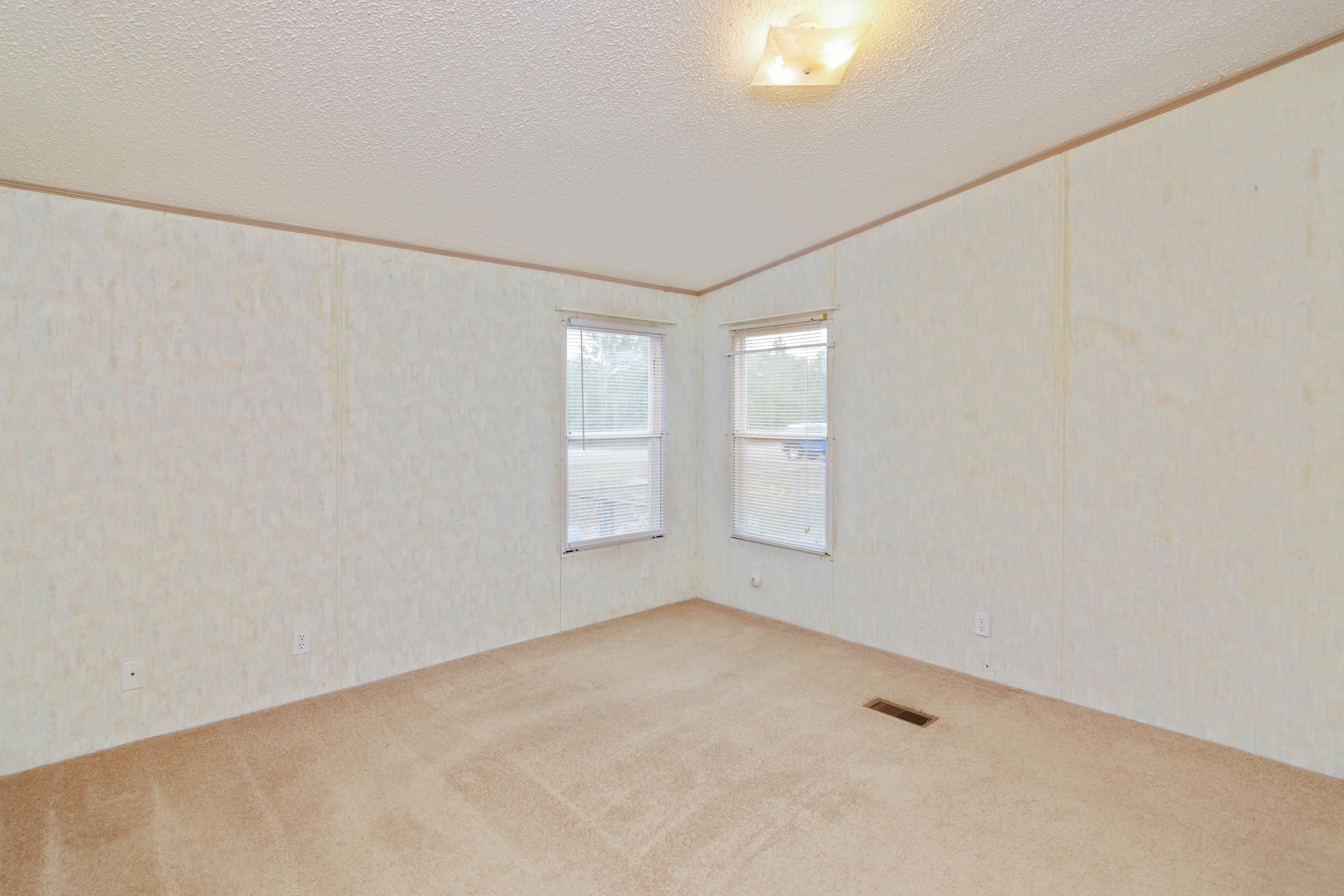 OAKWOOD HILLS UNIT 1 - Residential