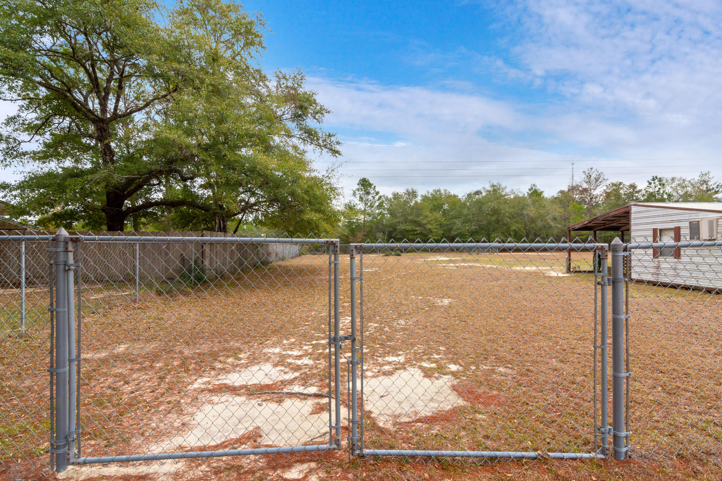 OAKWOOD HILLS UNIT 1 - Residential