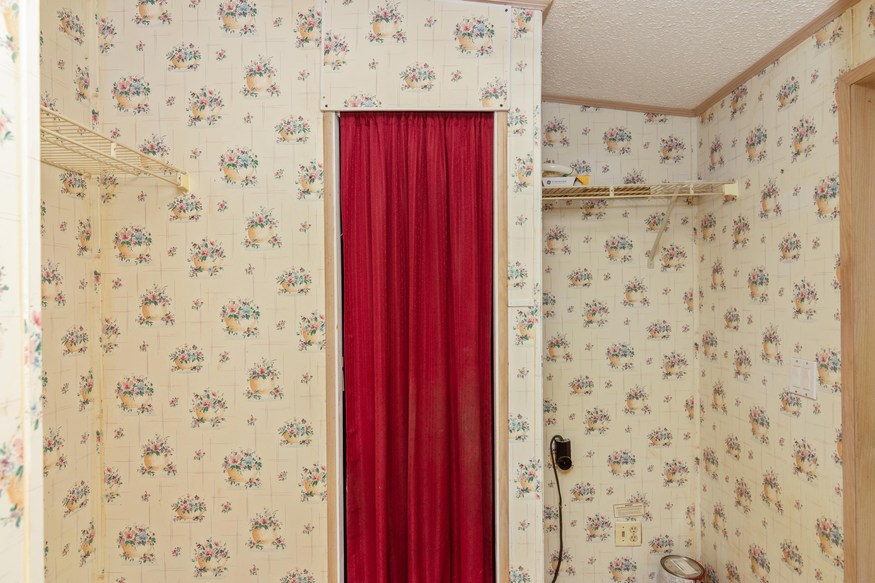 OAKWOOD HILLS UNIT 1 - Residential