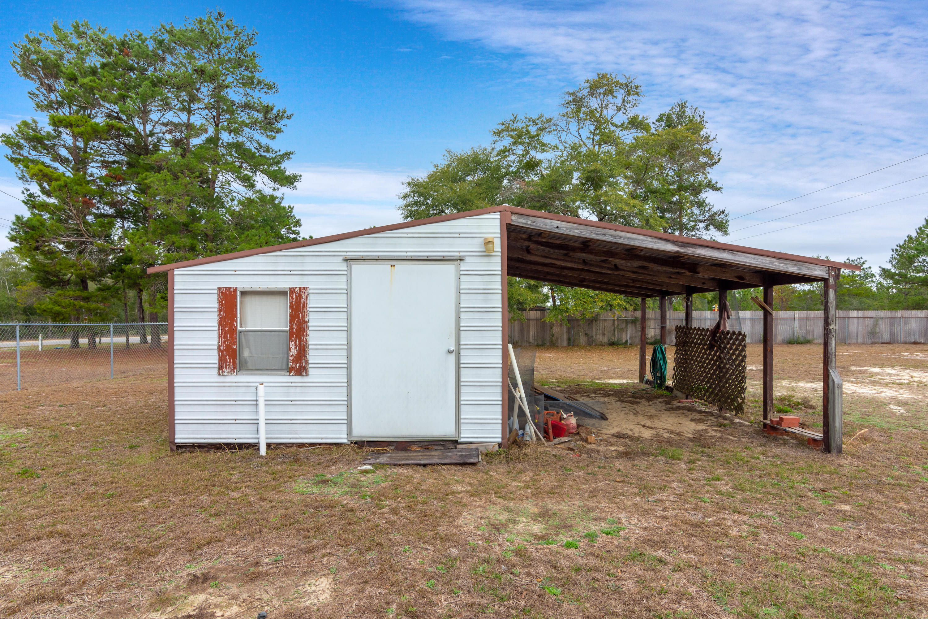 OAKWOOD HILLS UNIT 1 - Residential