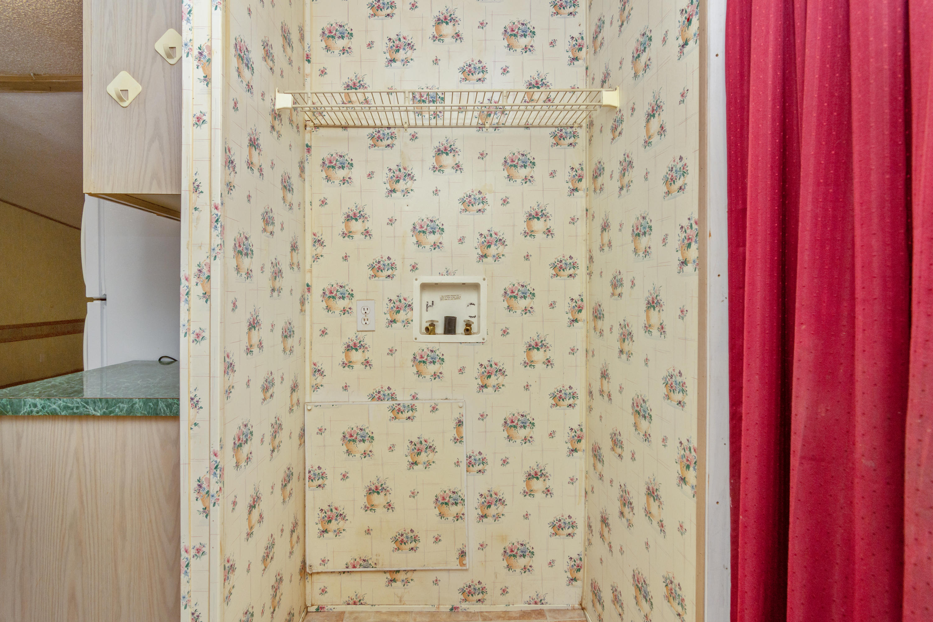 OAKWOOD HILLS UNIT 1 - Residential