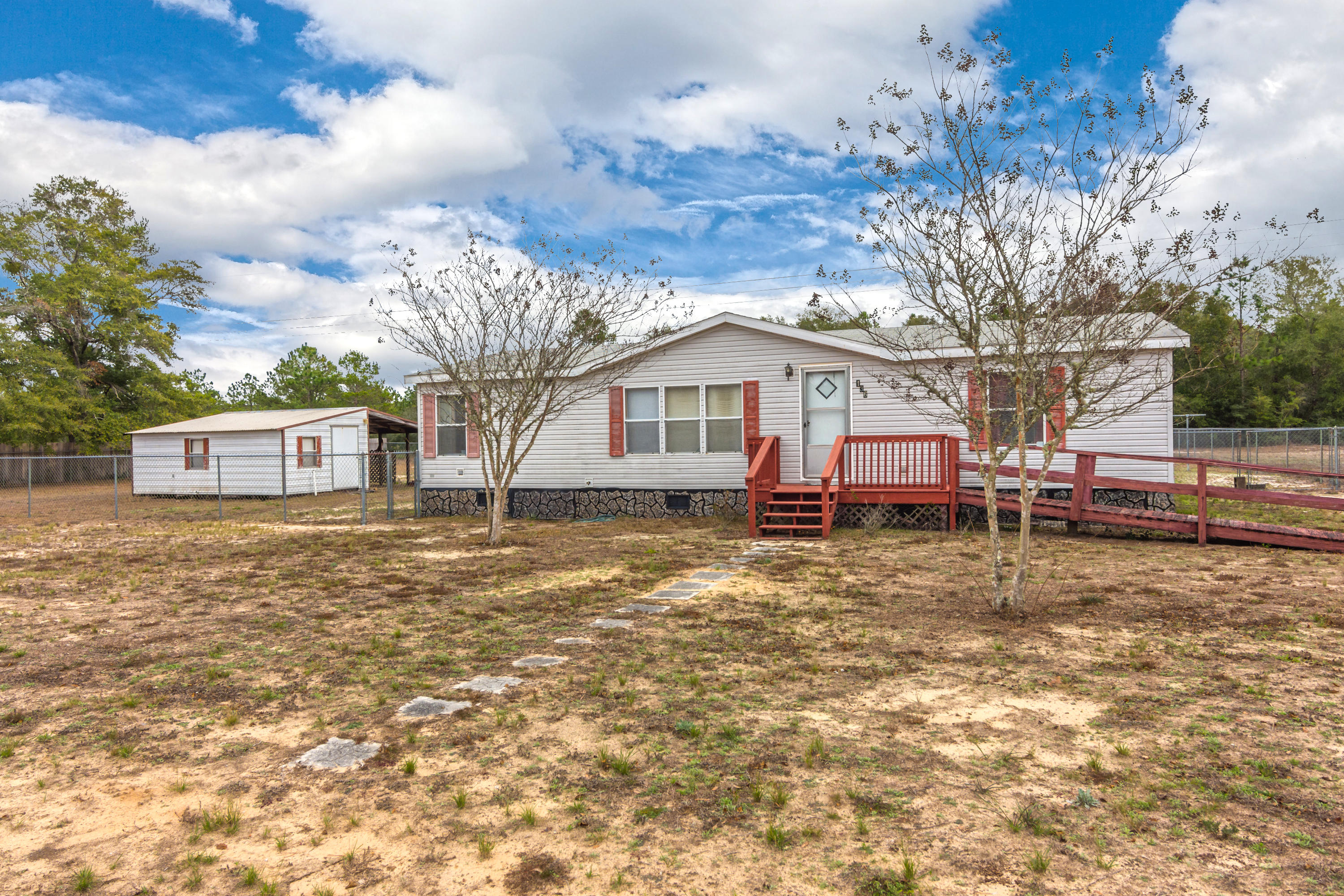 OAKWOOD HILLS UNIT 1 - Residential