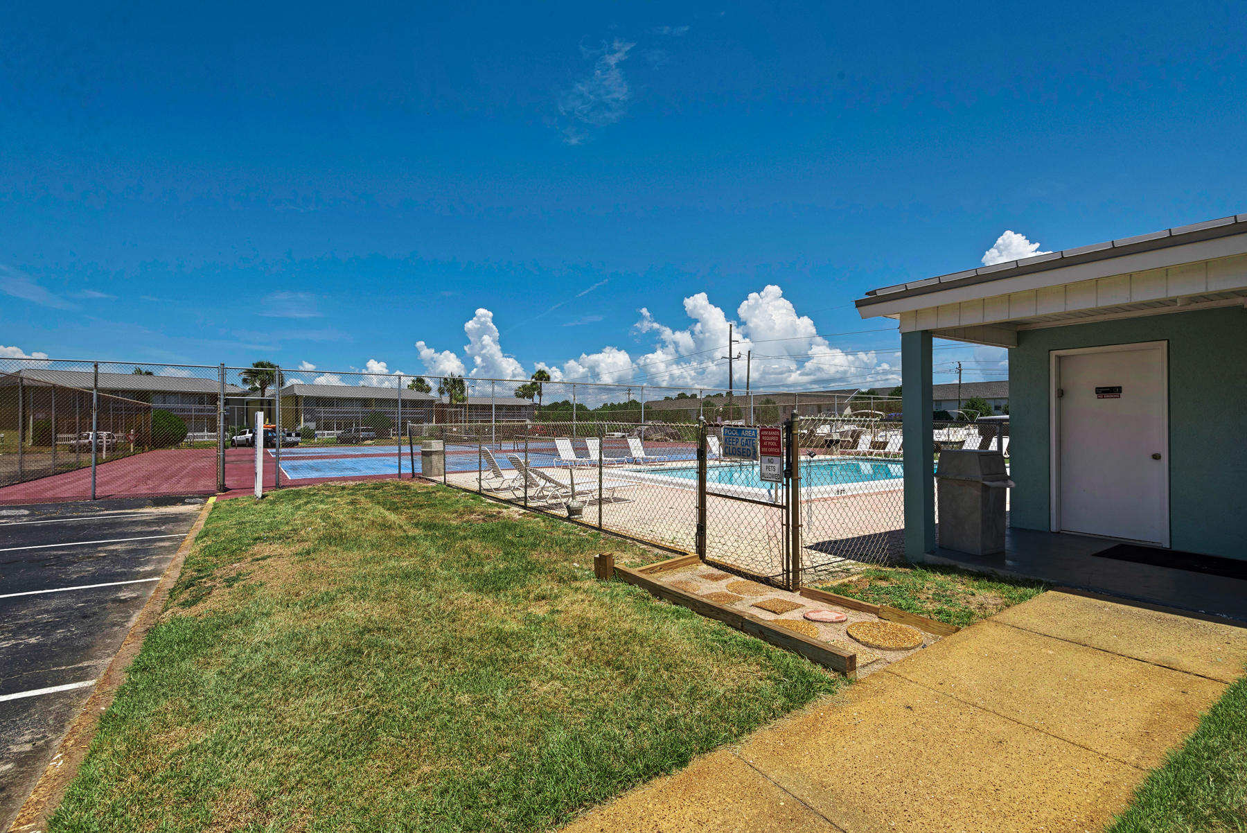 GULF TERRACE CONDO - Residential Lease