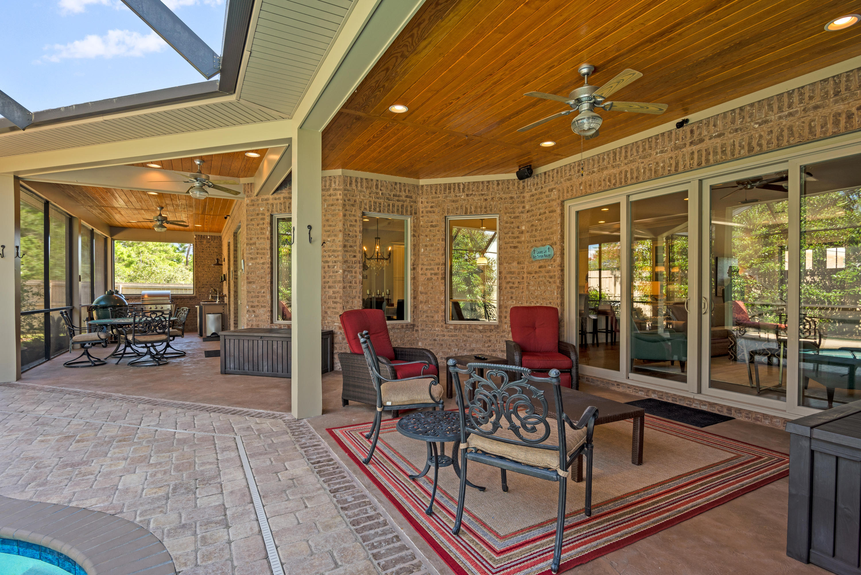 SANTA ROSA RIDGE - Residential