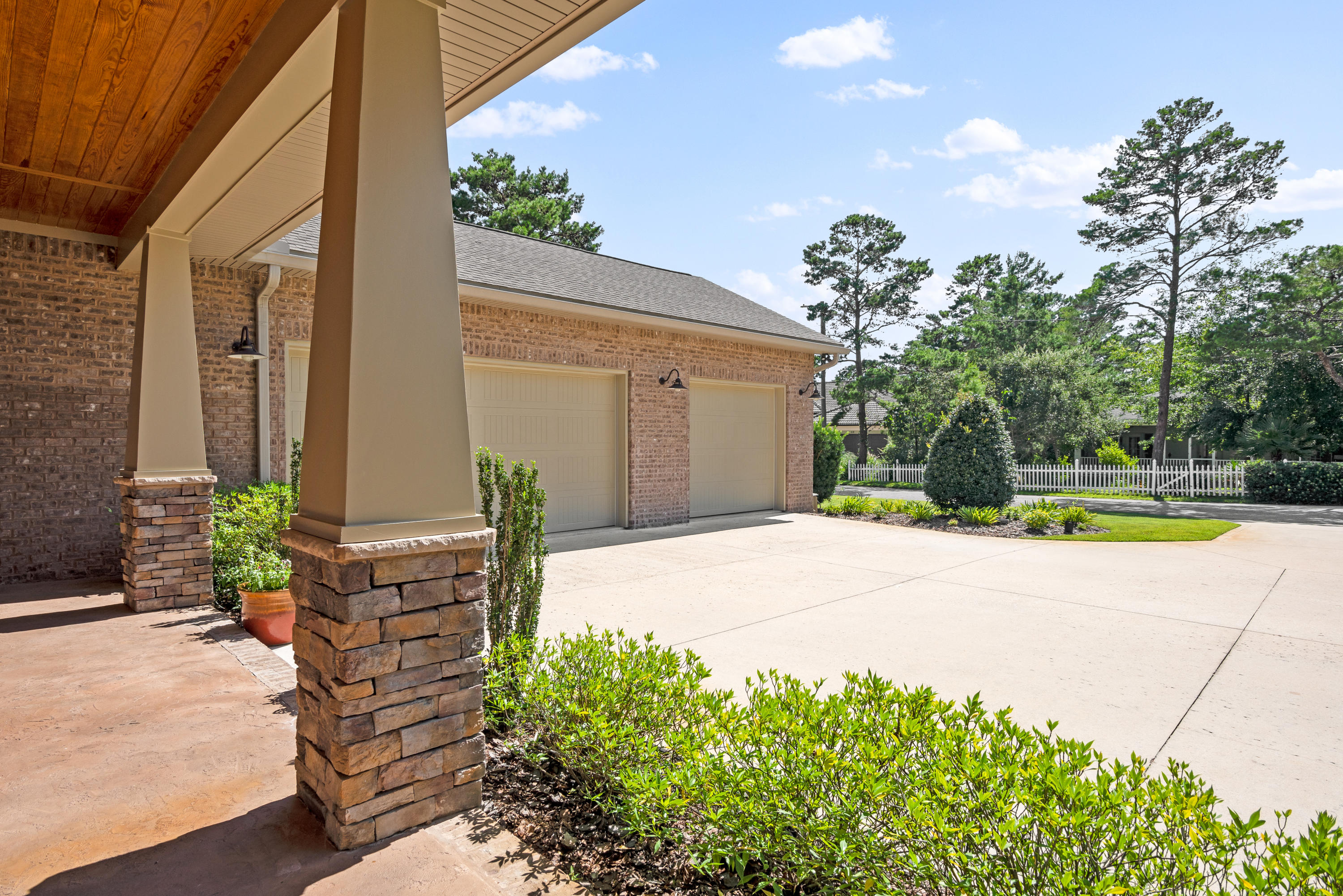 SANTA ROSA RIDGE - Residential