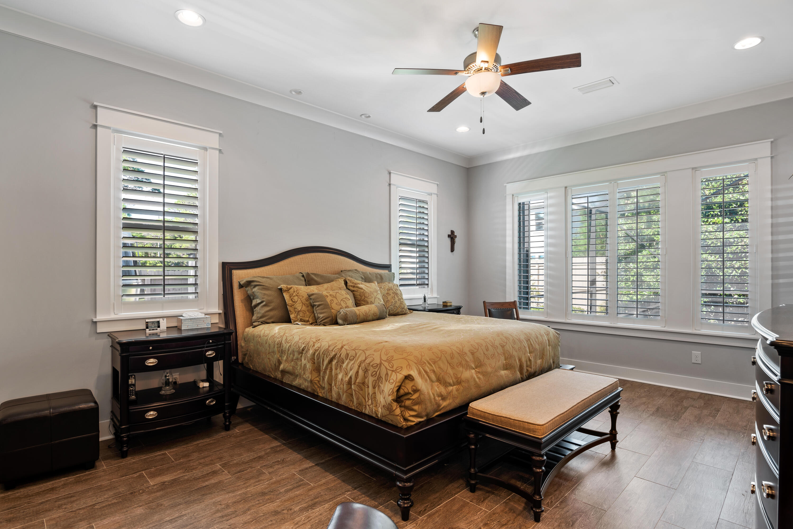 SANTA ROSA RIDGE - Residential