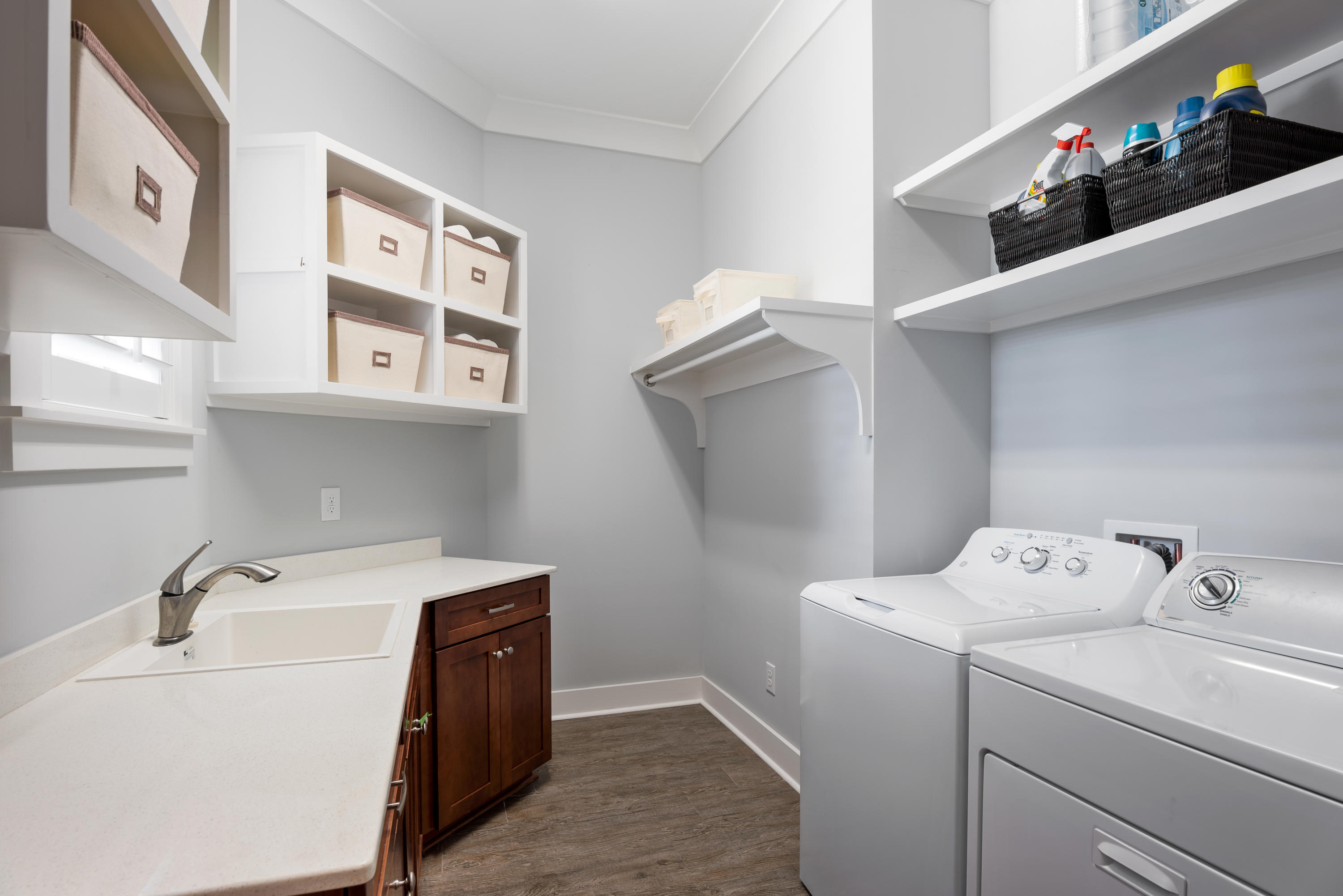 SANTA ROSA RIDGE - Residential