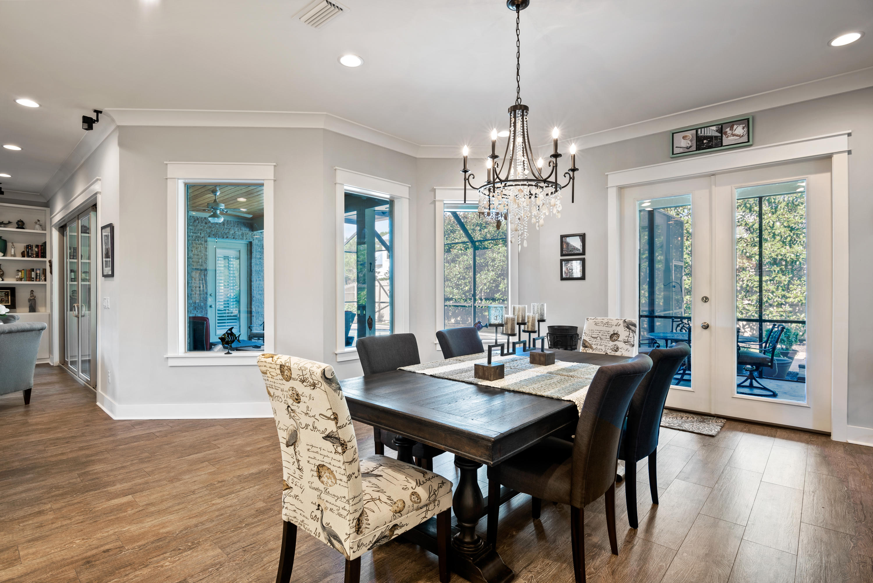 SANTA ROSA RIDGE - Residential