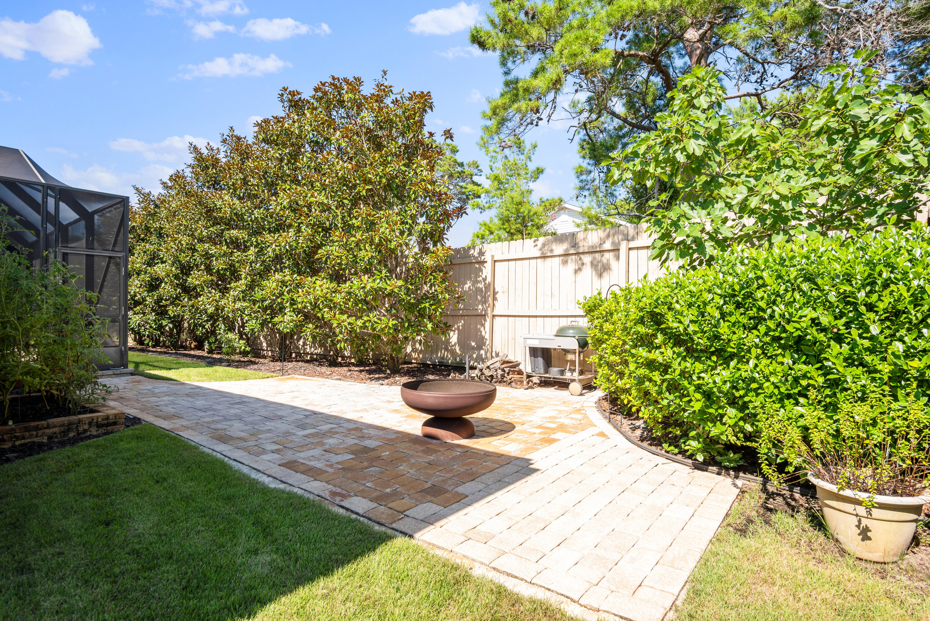 SANTA ROSA RIDGE - Residential