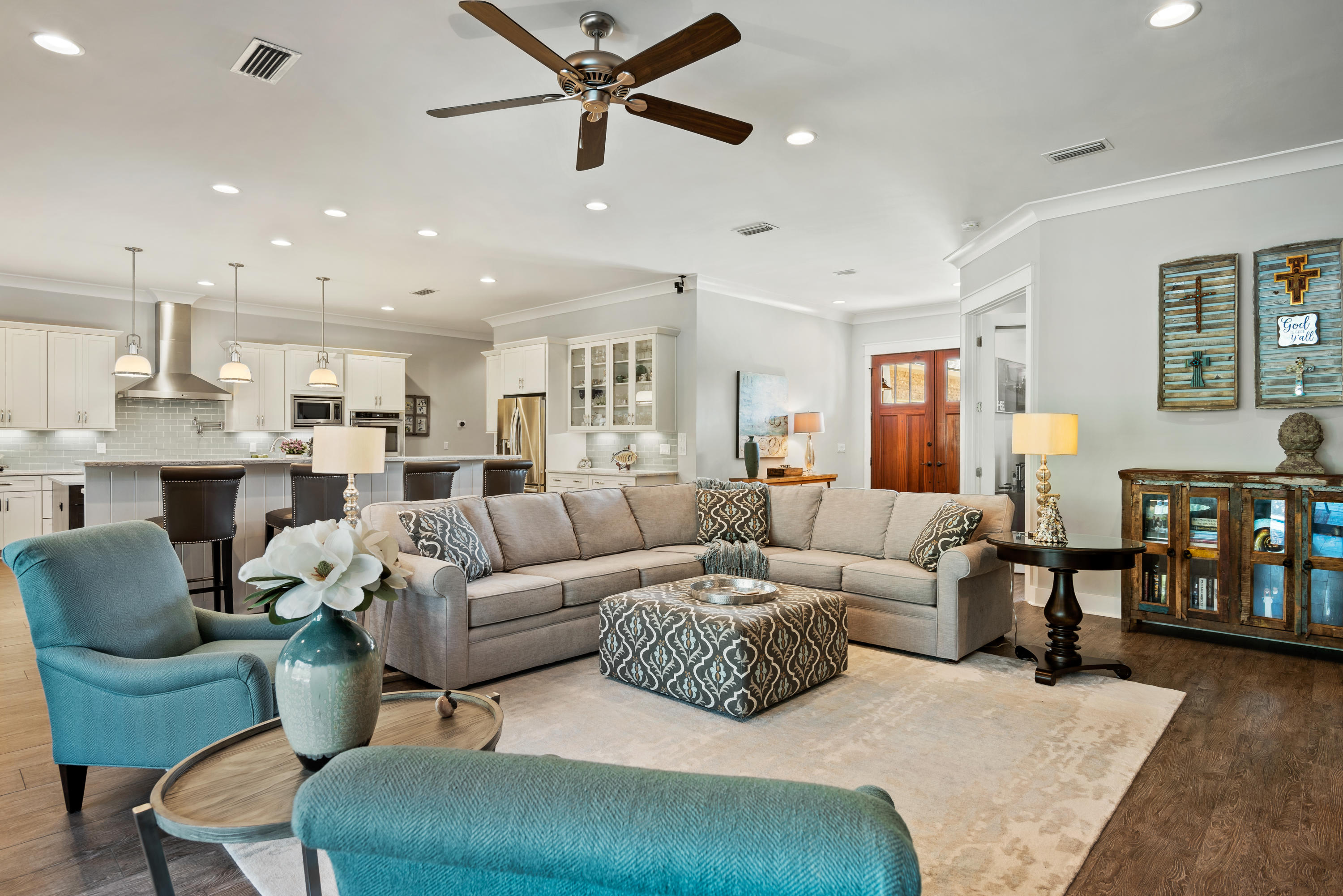 SANTA ROSA RIDGE - Residential