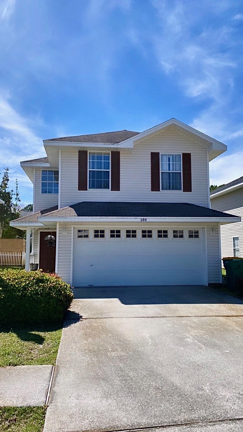TWIN LAKES ESTATES - Residential