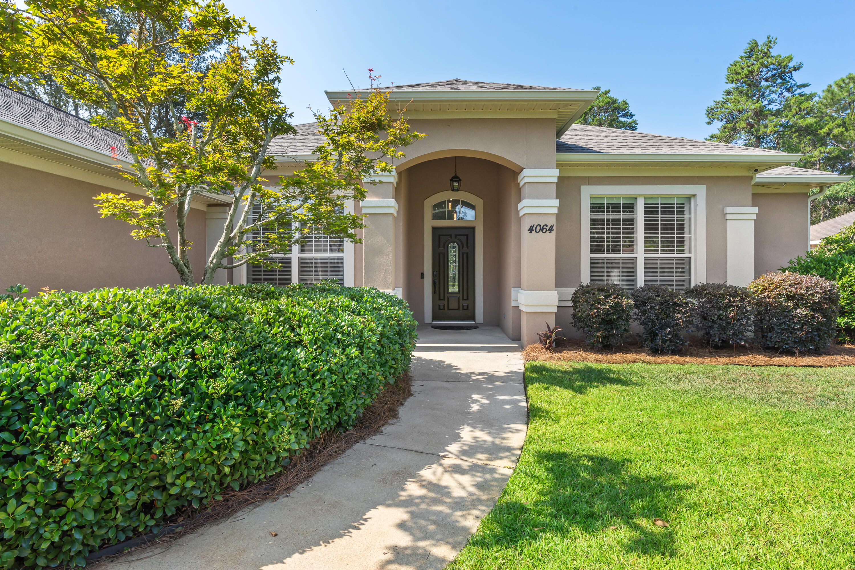 WINDSOR FOREST - Residential