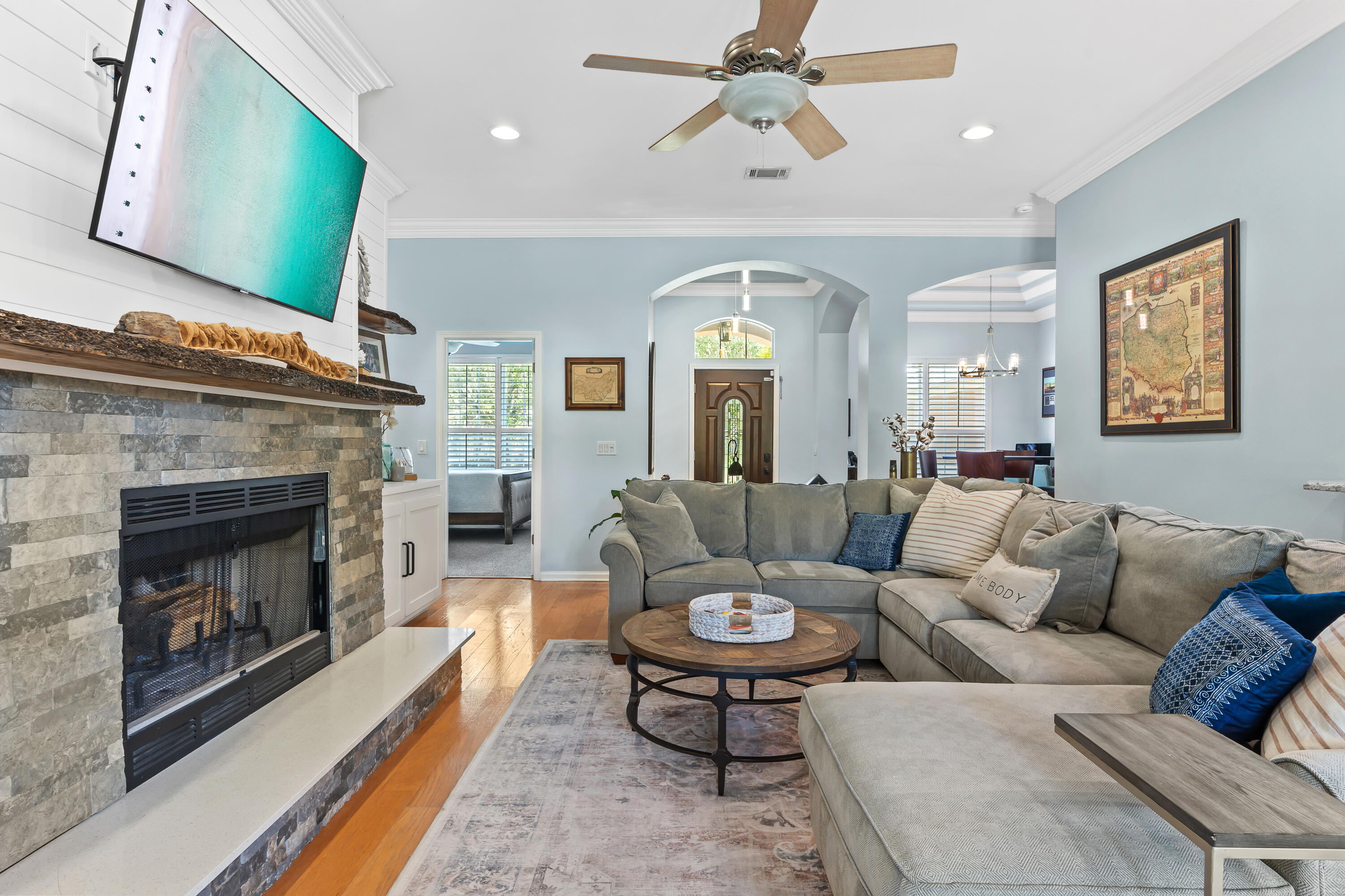 WINDSOR FOREST - Residential