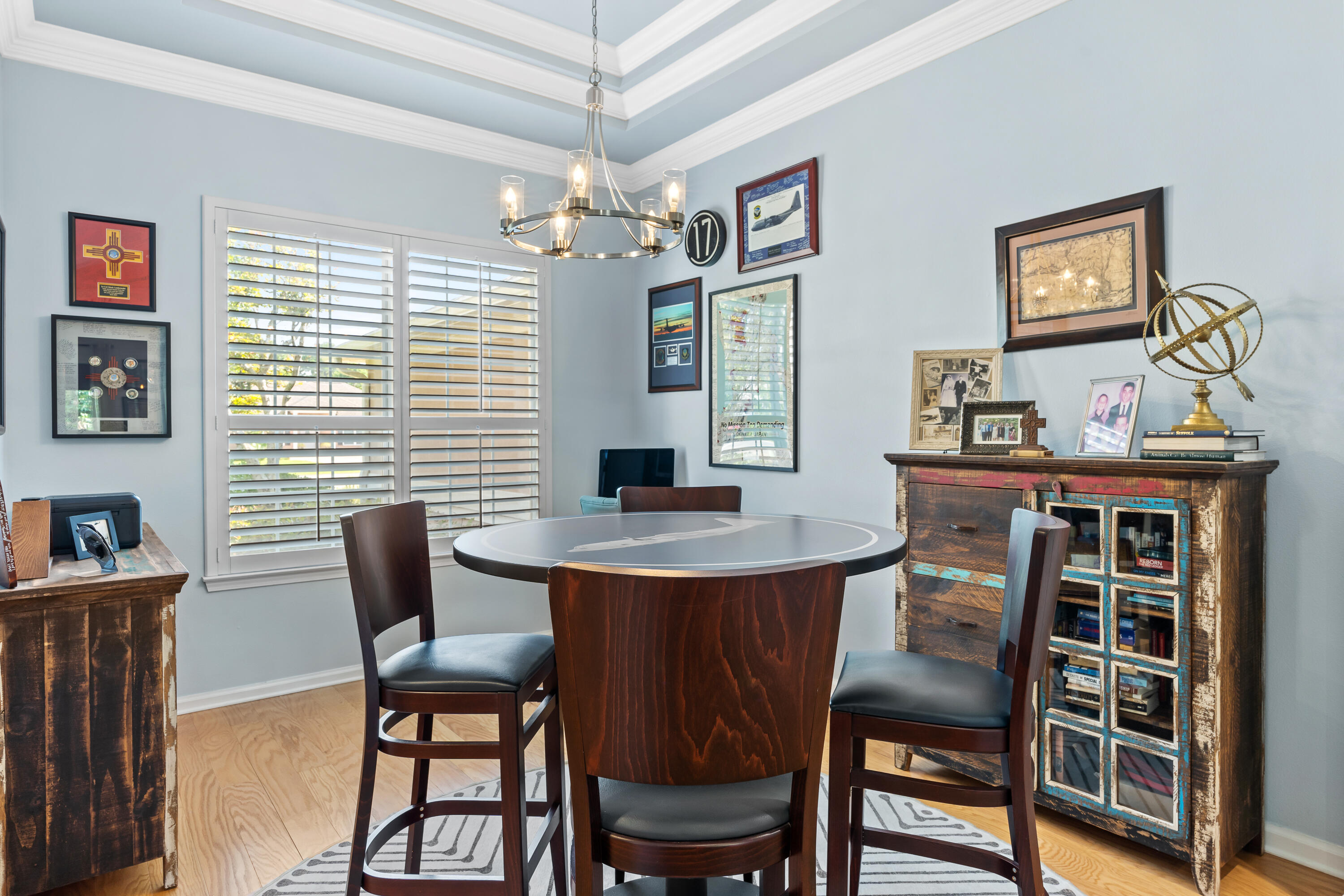 WINDSOR FOREST - Residential