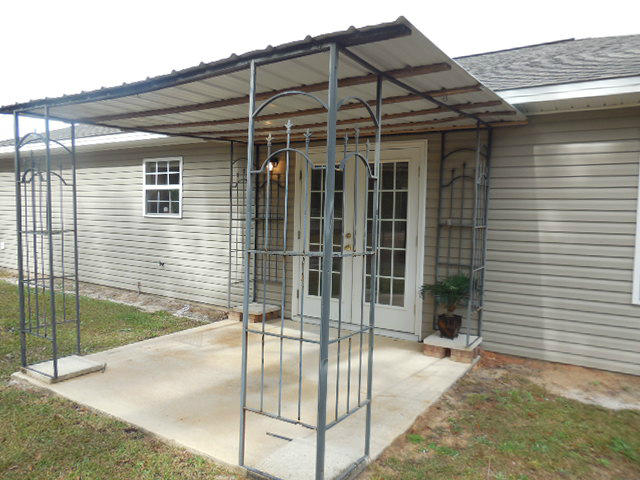 OAKWOOD LAKES ESTATES - Residential