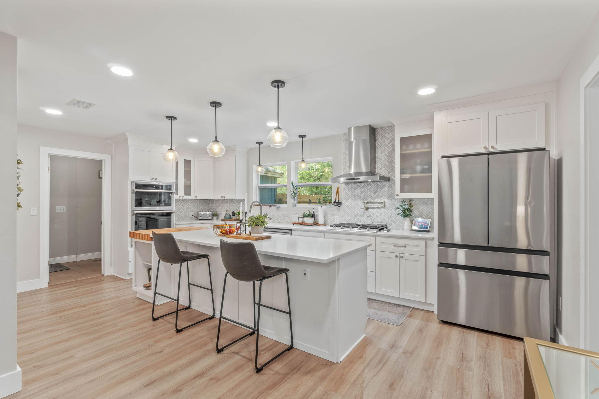 WINDWARD PH 1 BLUEWATER BAY - Residential