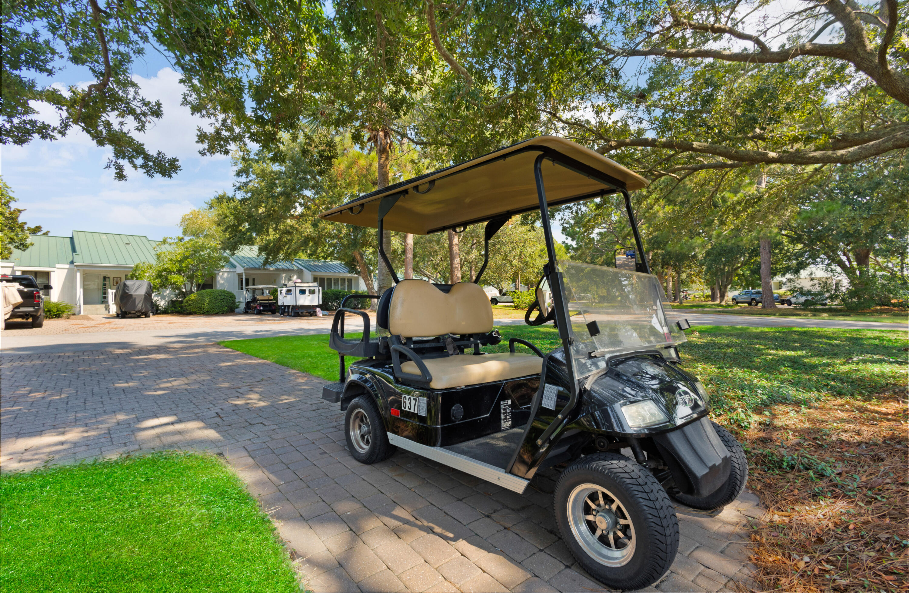 BAYOU VILLAGE CONDO PH 2 - Residential