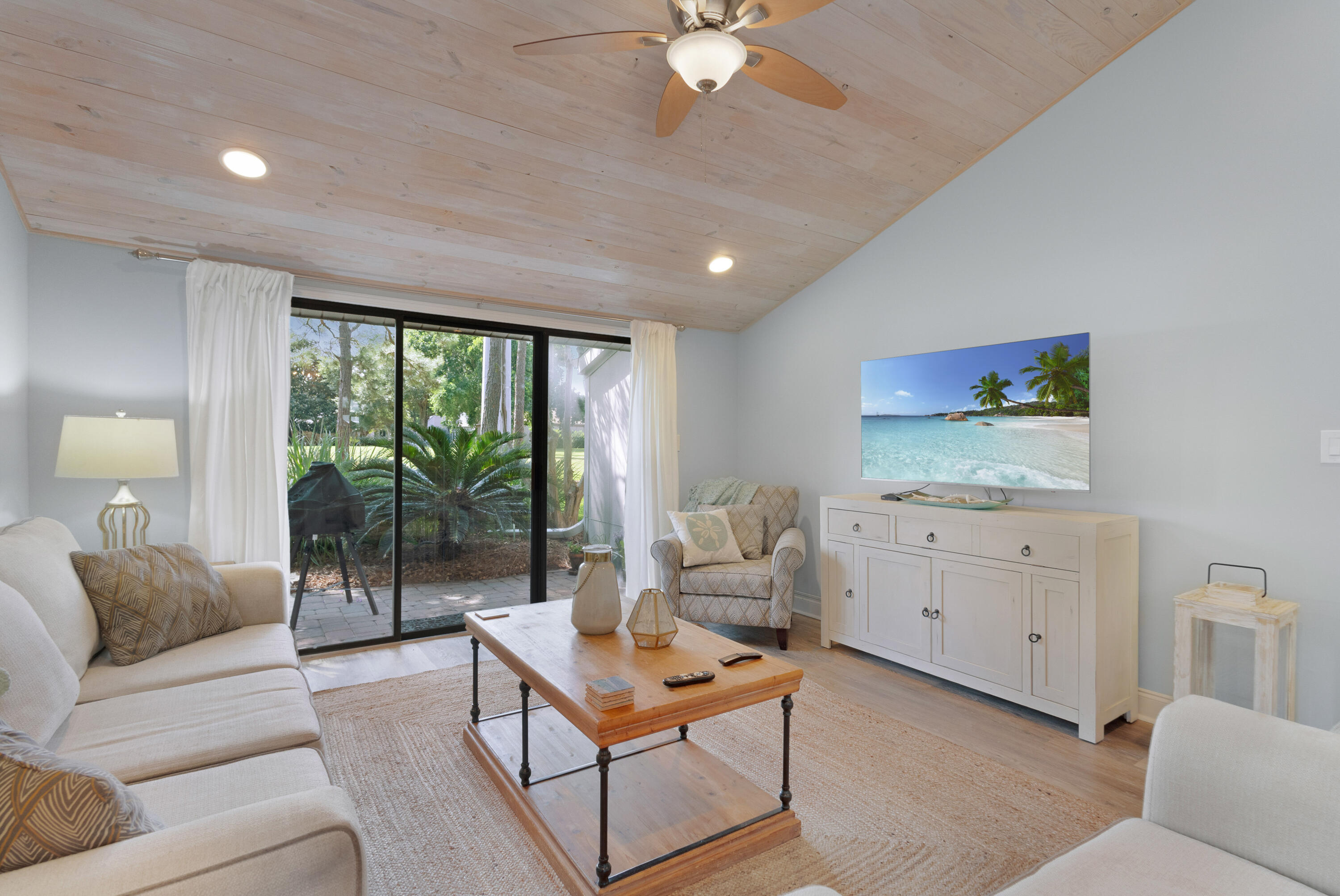 BAYOU VILLAGE CONDO PH 2 - Residential