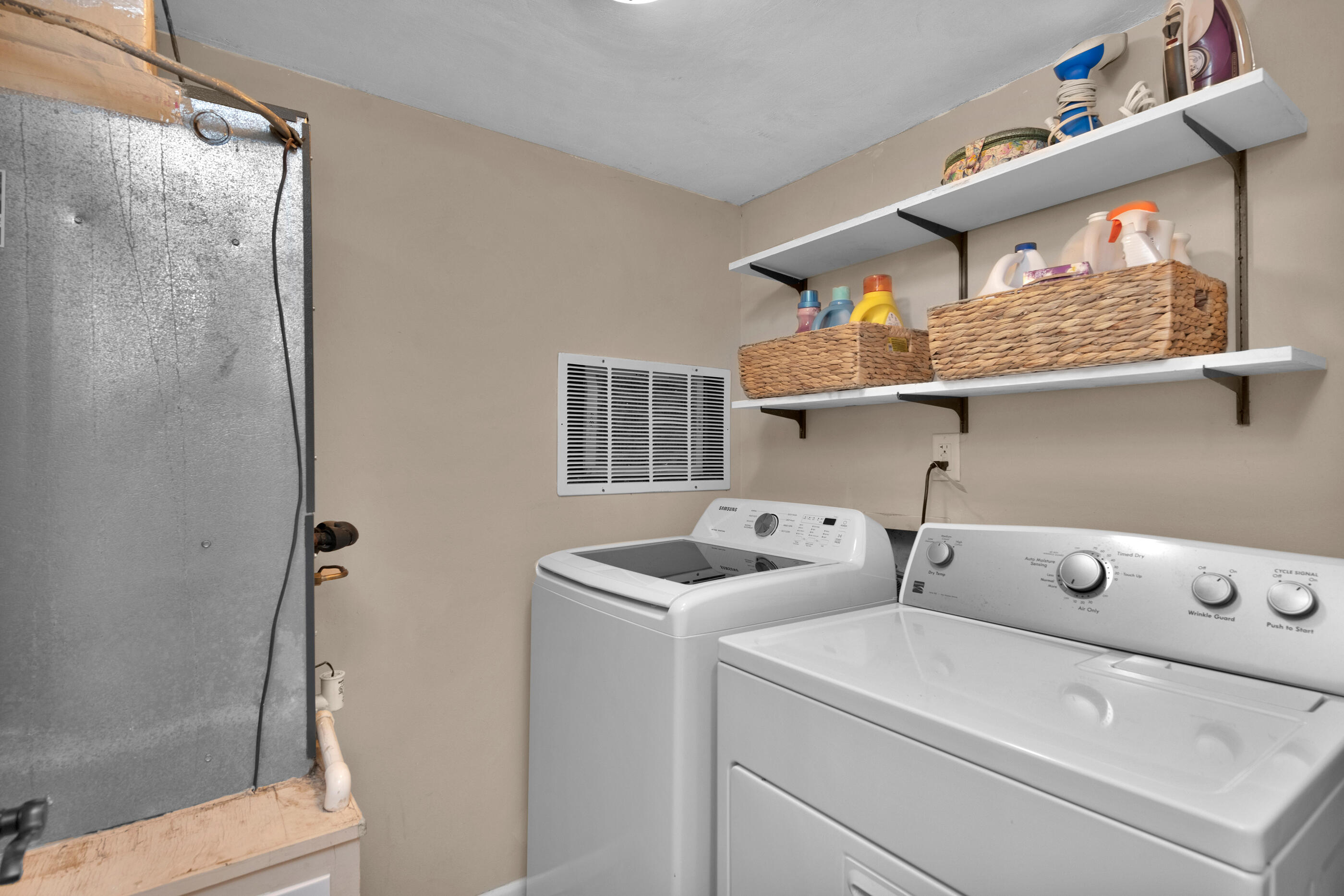 BERKSHIRE WOODS - Residential