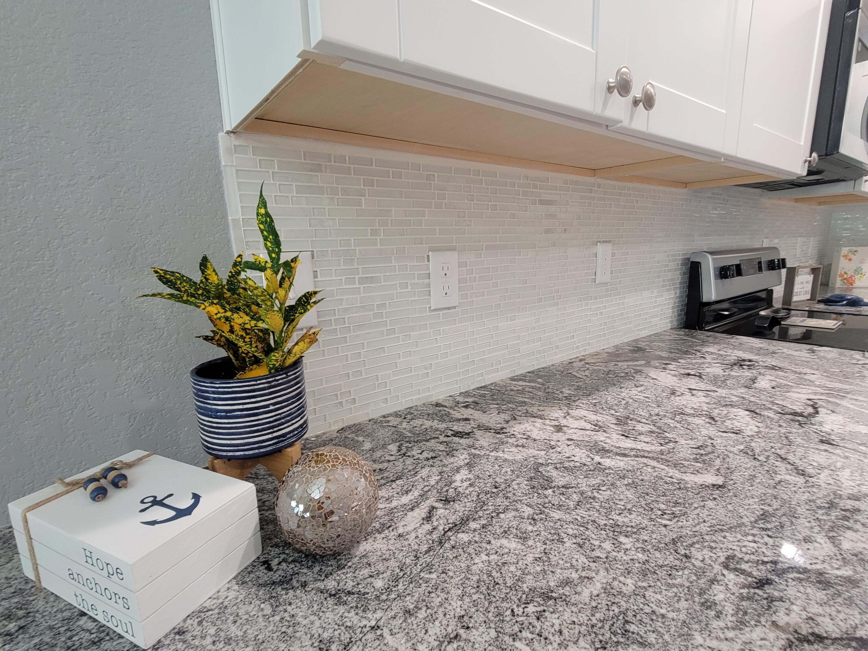 AVERITT ADD TO CRESTVIEW - Residential