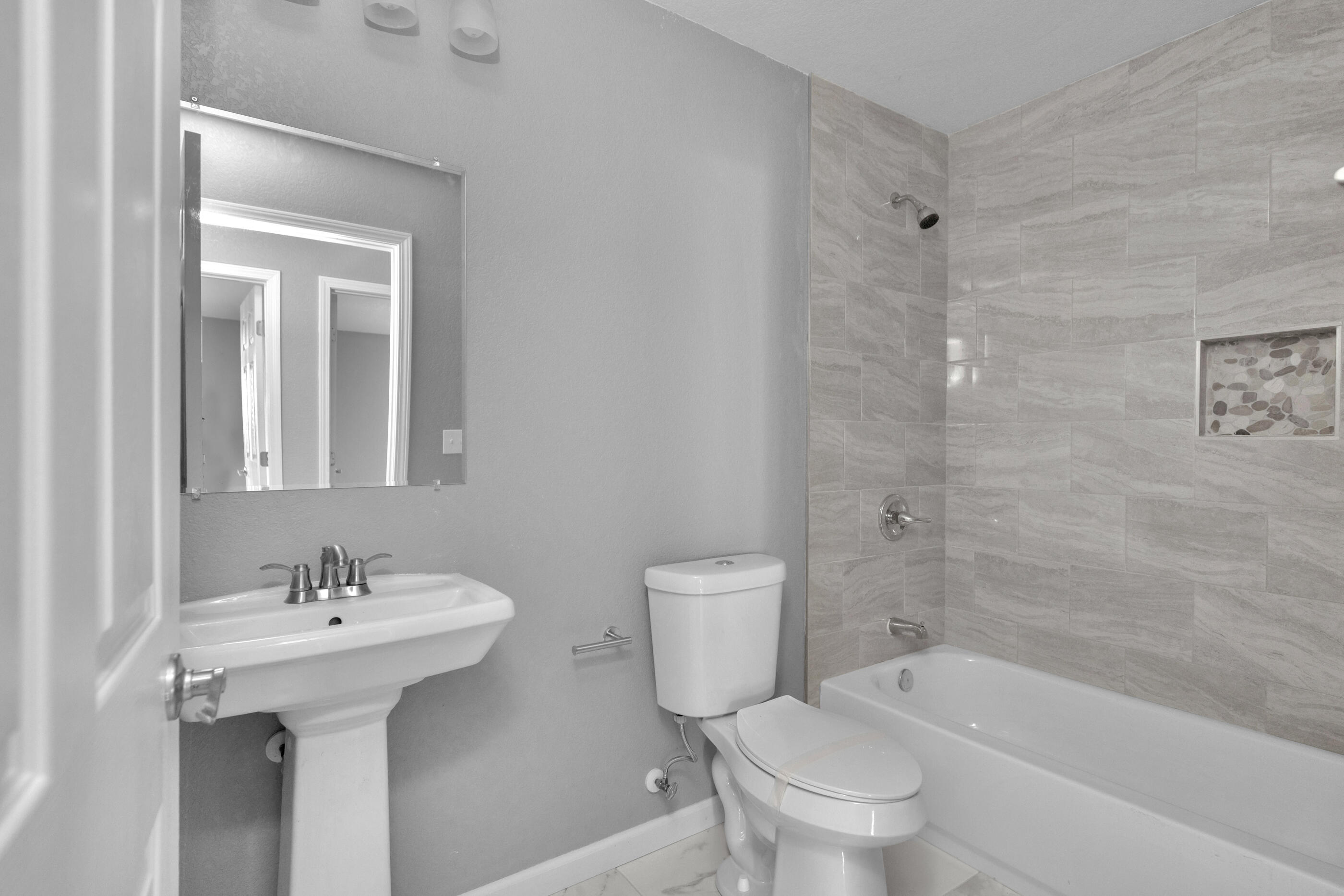 AVERITT ADD TO CRESTVIEW - Residential