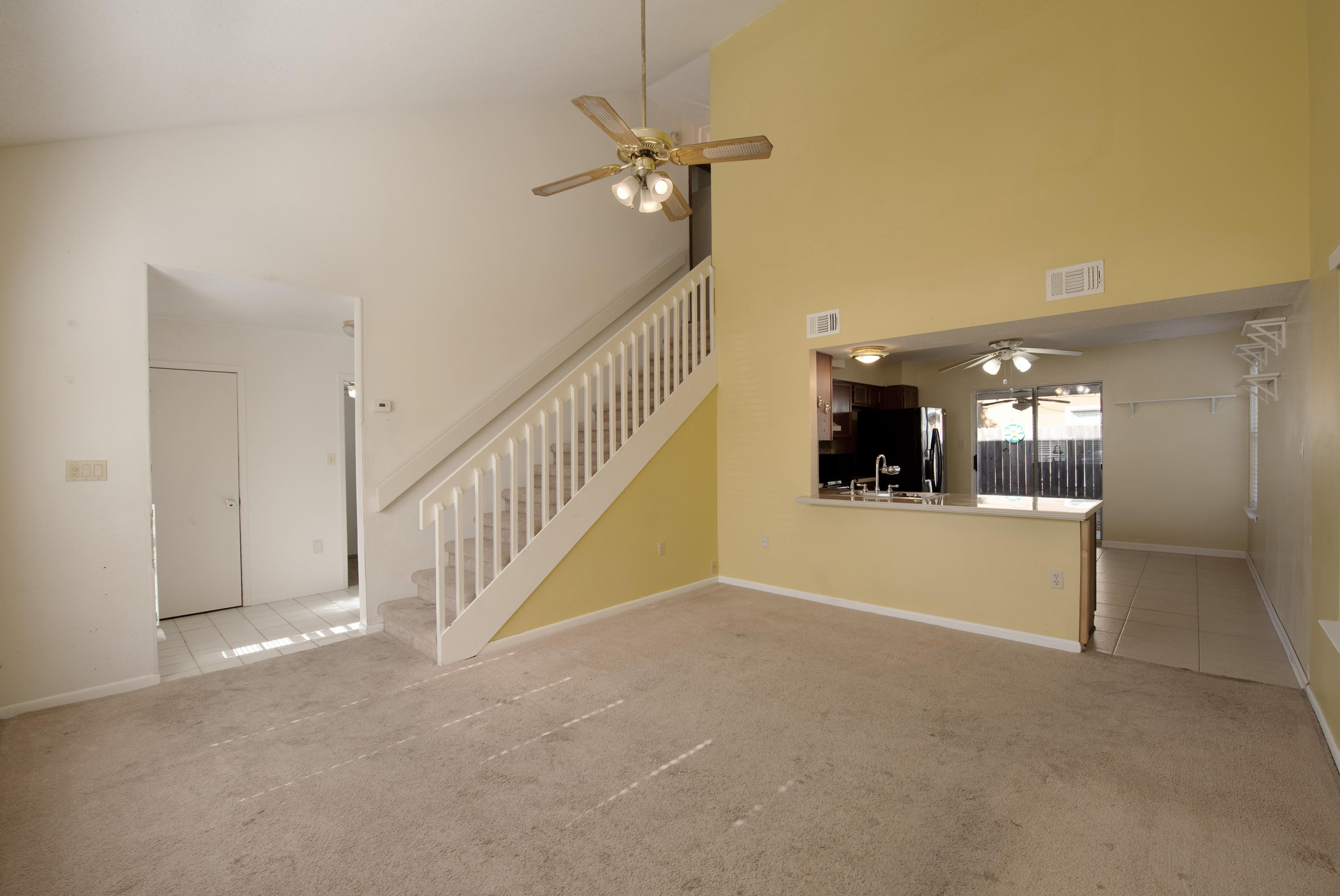 CANTERBURY WOODS - Residential