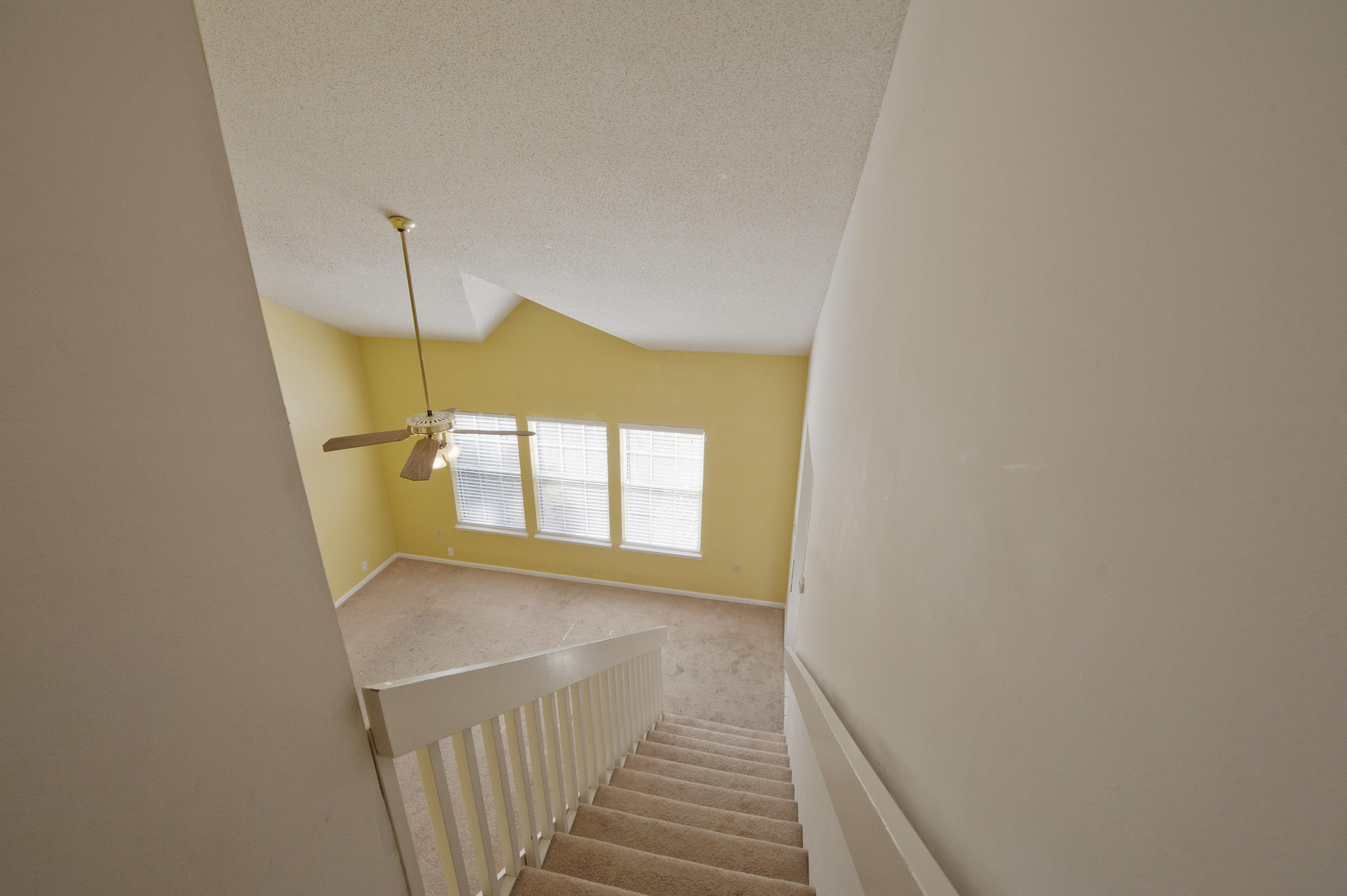 CANTERBURY WOODS - Residential