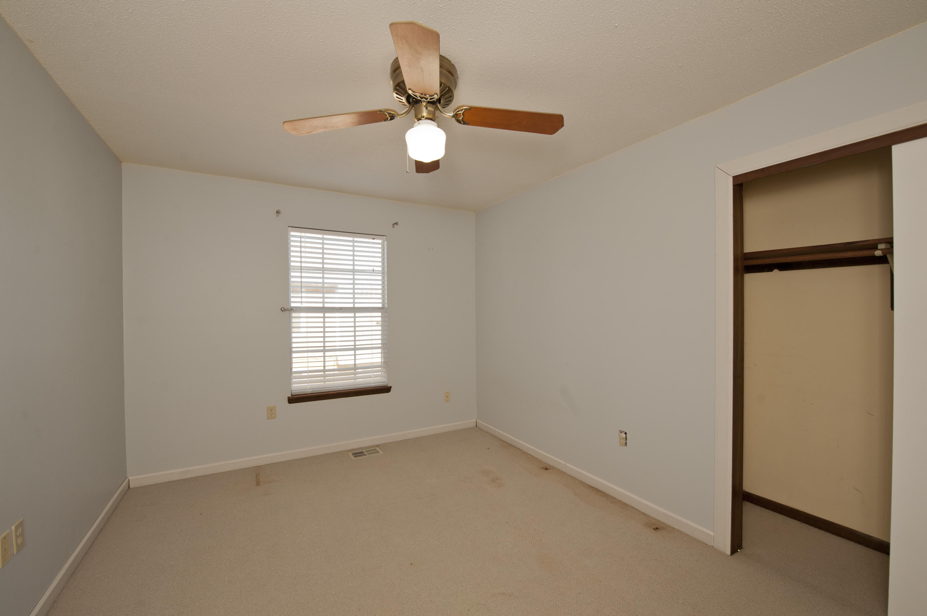 CANTERBURY WOODS - Residential