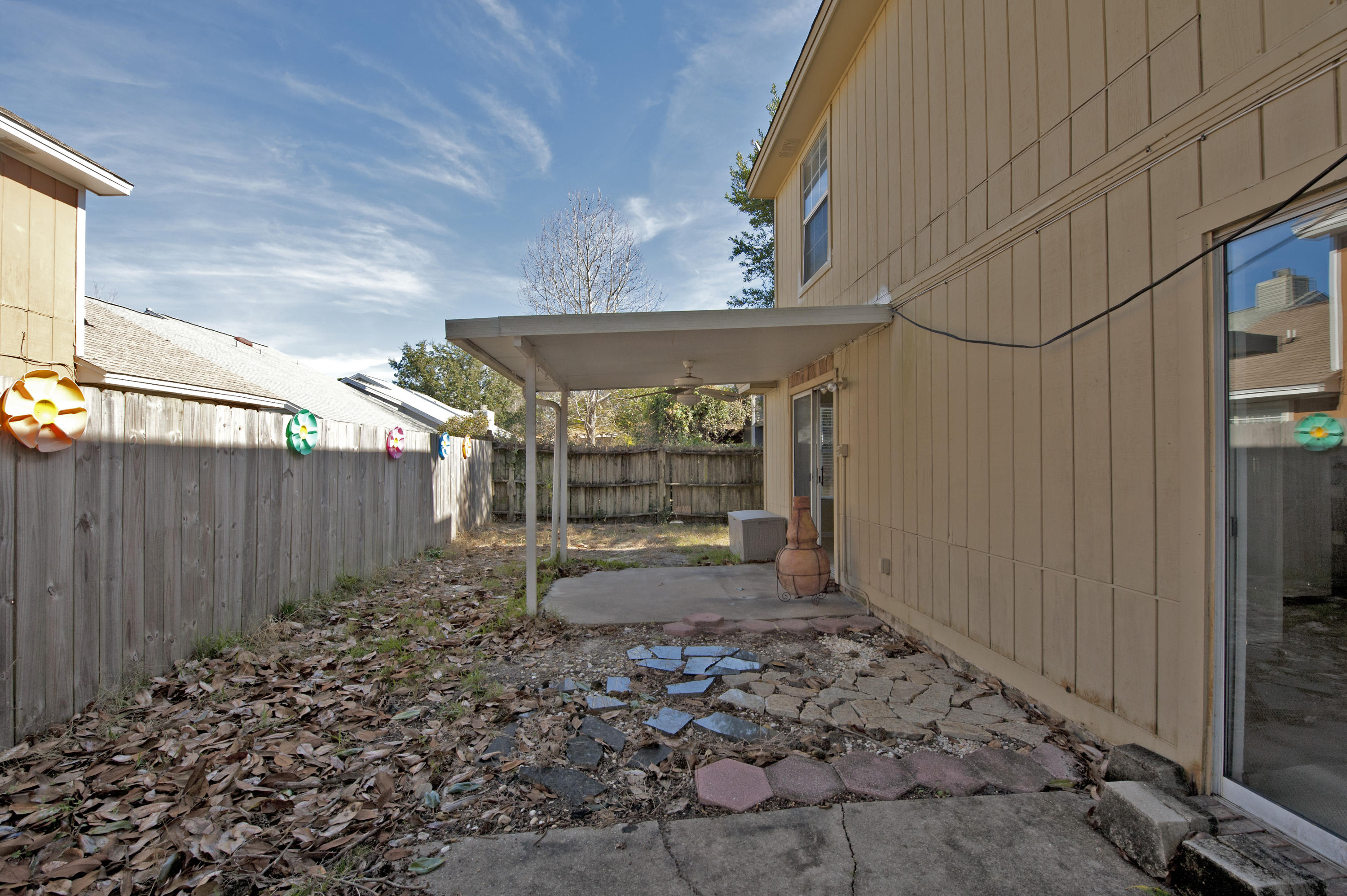 CANTERBURY WOODS - Residential