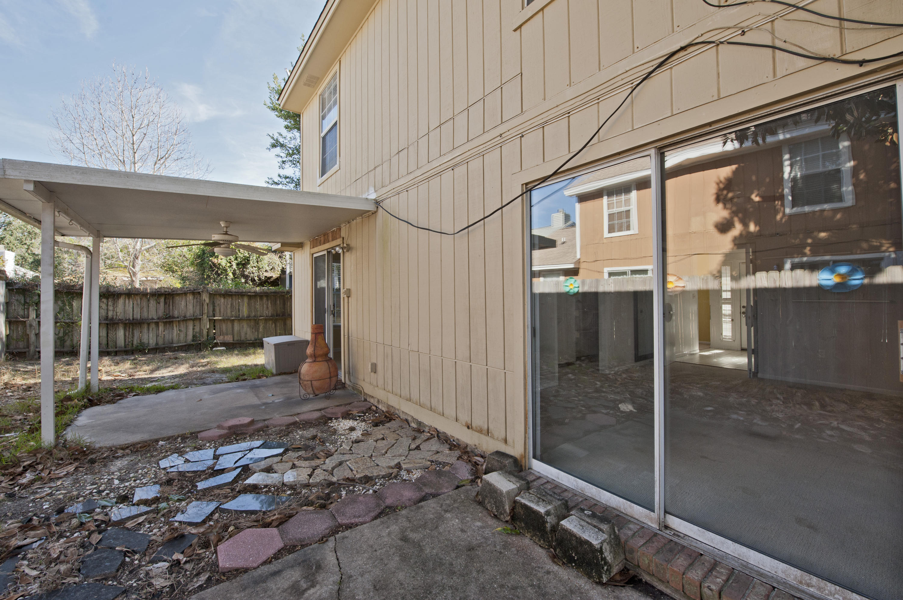 CANTERBURY WOODS - Residential