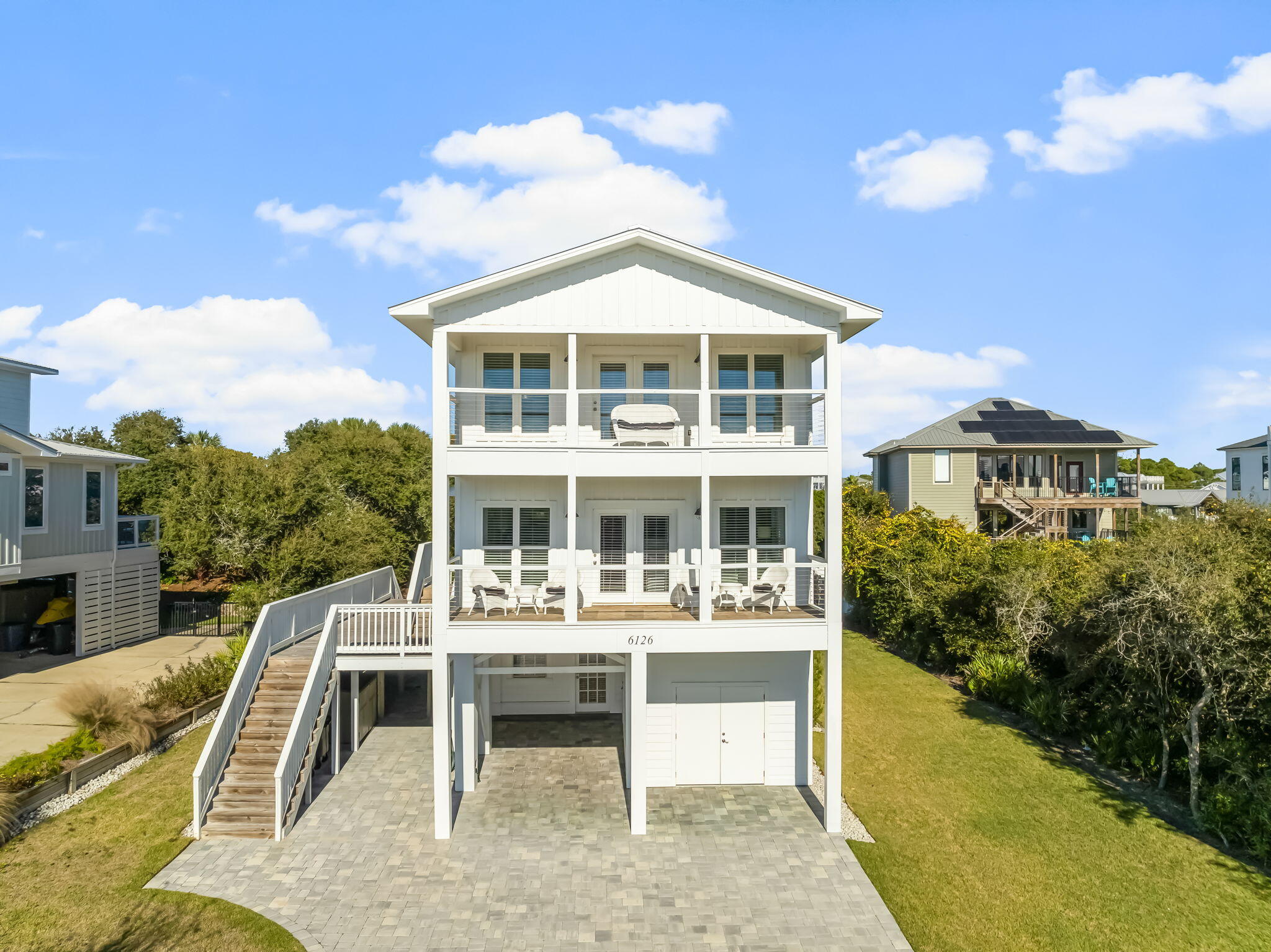 6126 W County Hwy 30A