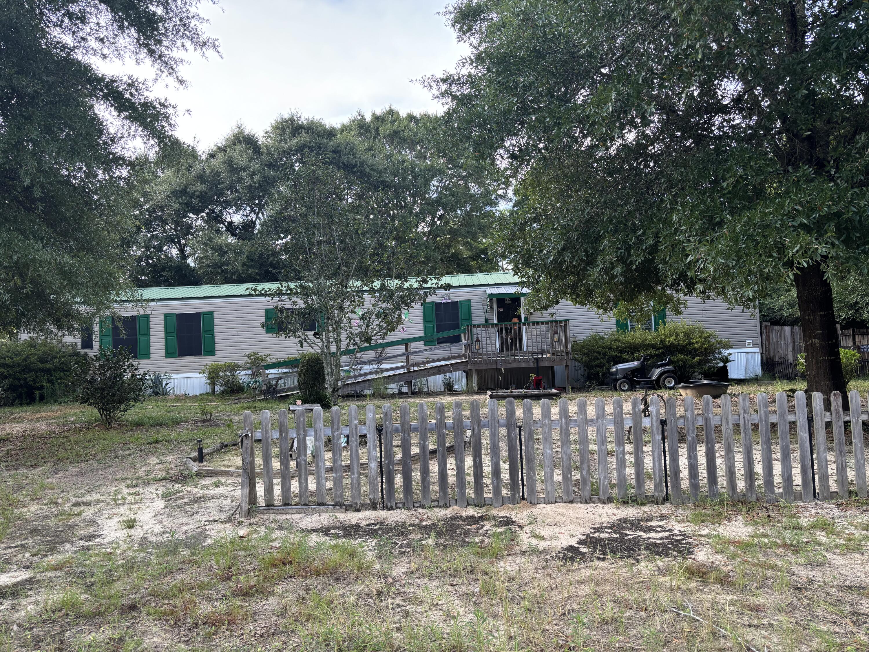 OAKWOOD HILLS UNIT 1 - Residential