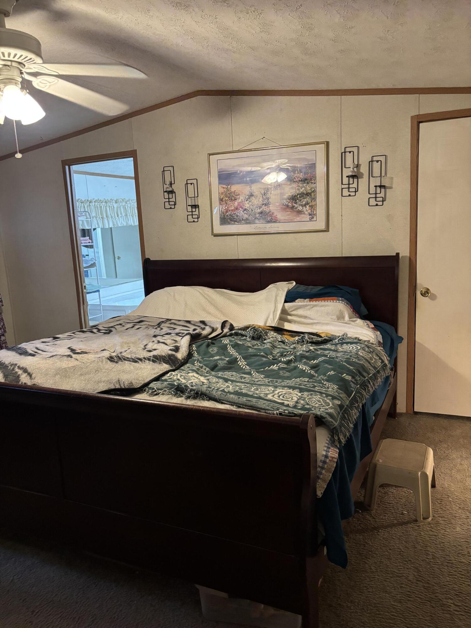 OAKWOOD HILLS UNIT 1 - Residential