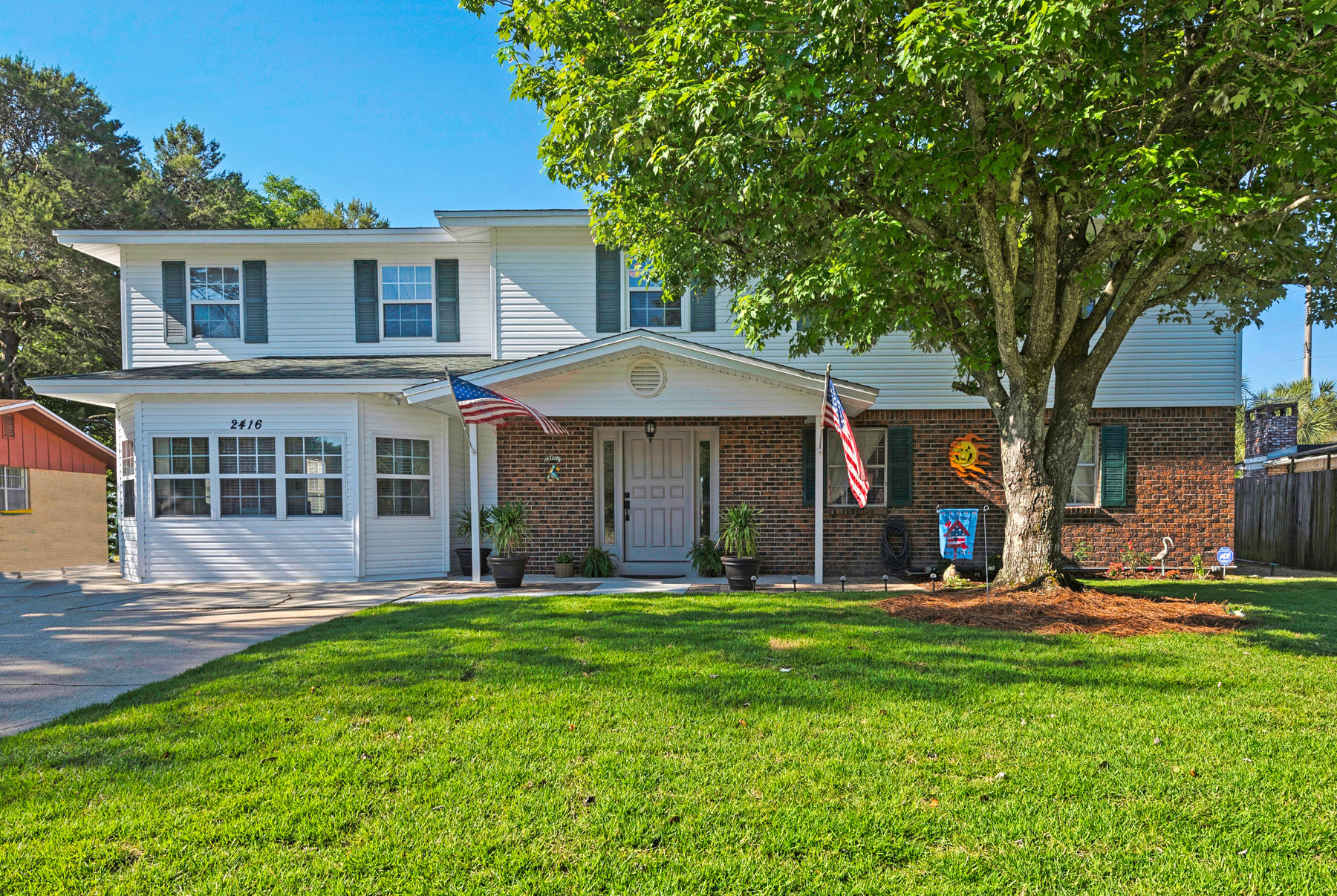 EDGEWATER VILLAGE NORTH - Residential