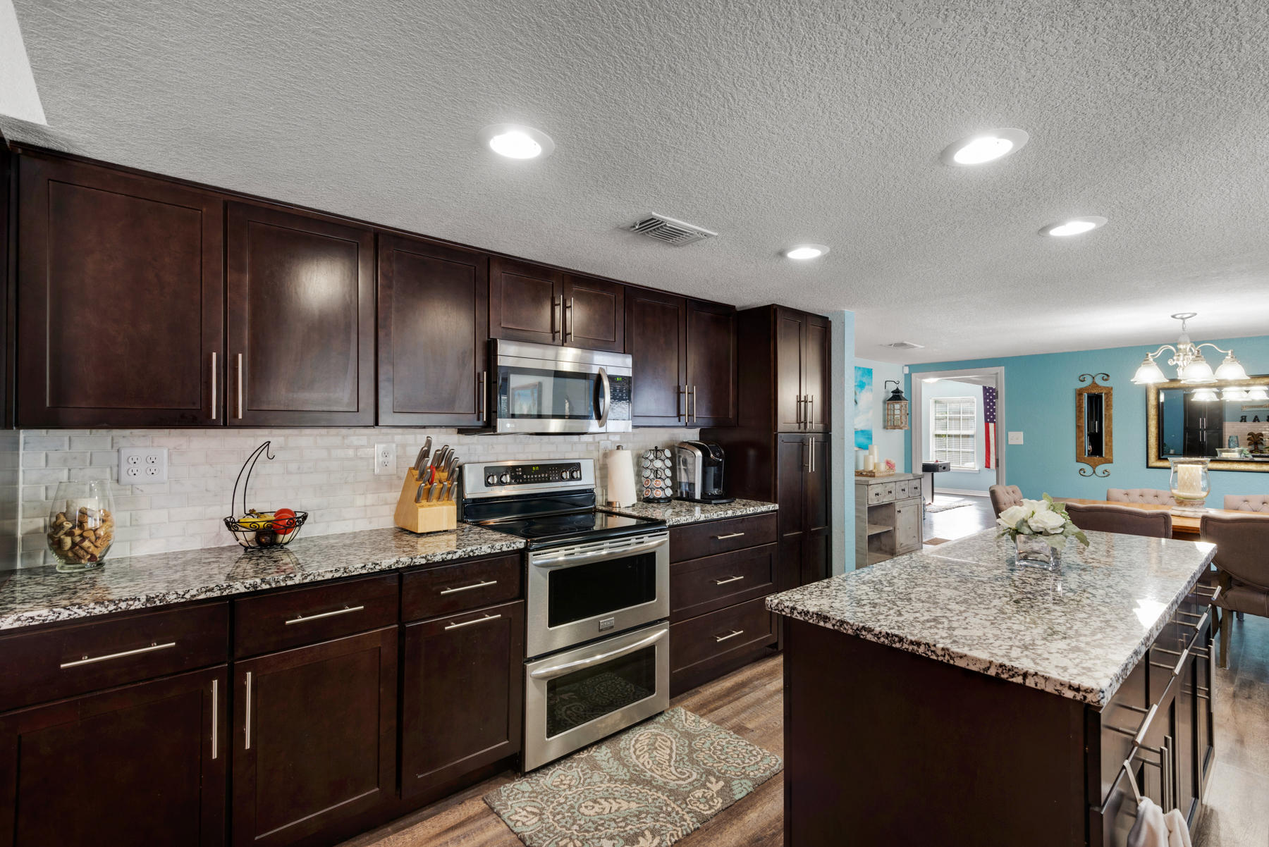 EDGEWATER VILLAGE NORTH - Residential