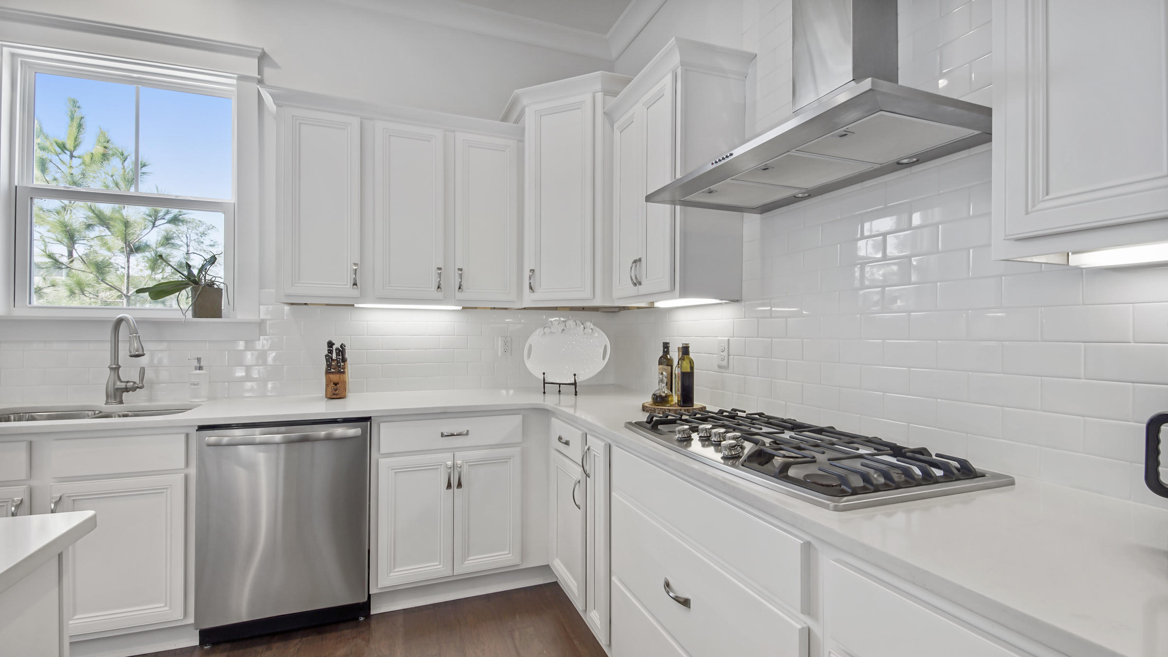 HIGHLAND PARKS - Residential