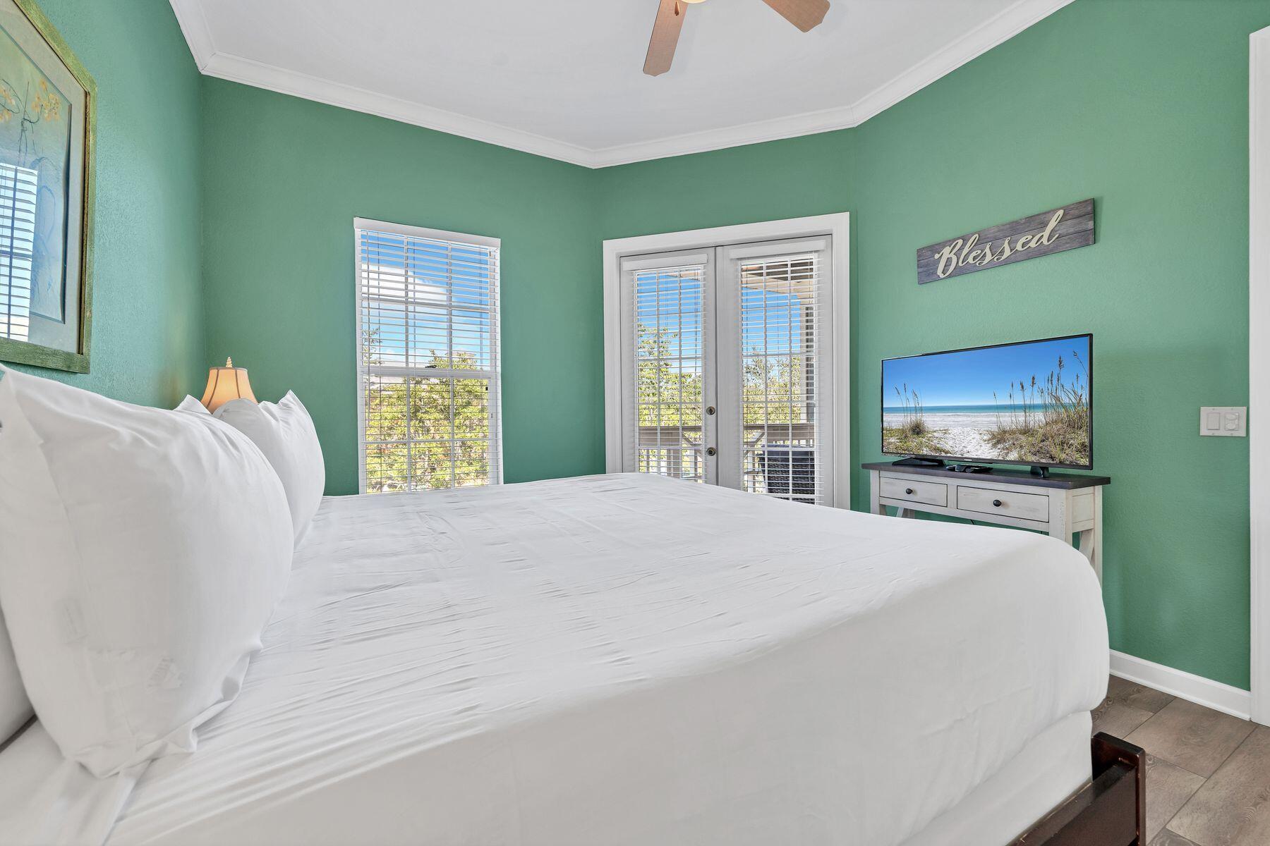 Crystal Cove - Residential