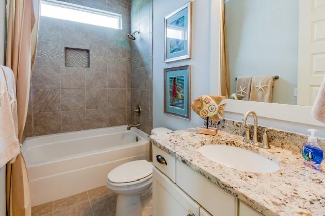 HIGHLAND PARKS - Residential