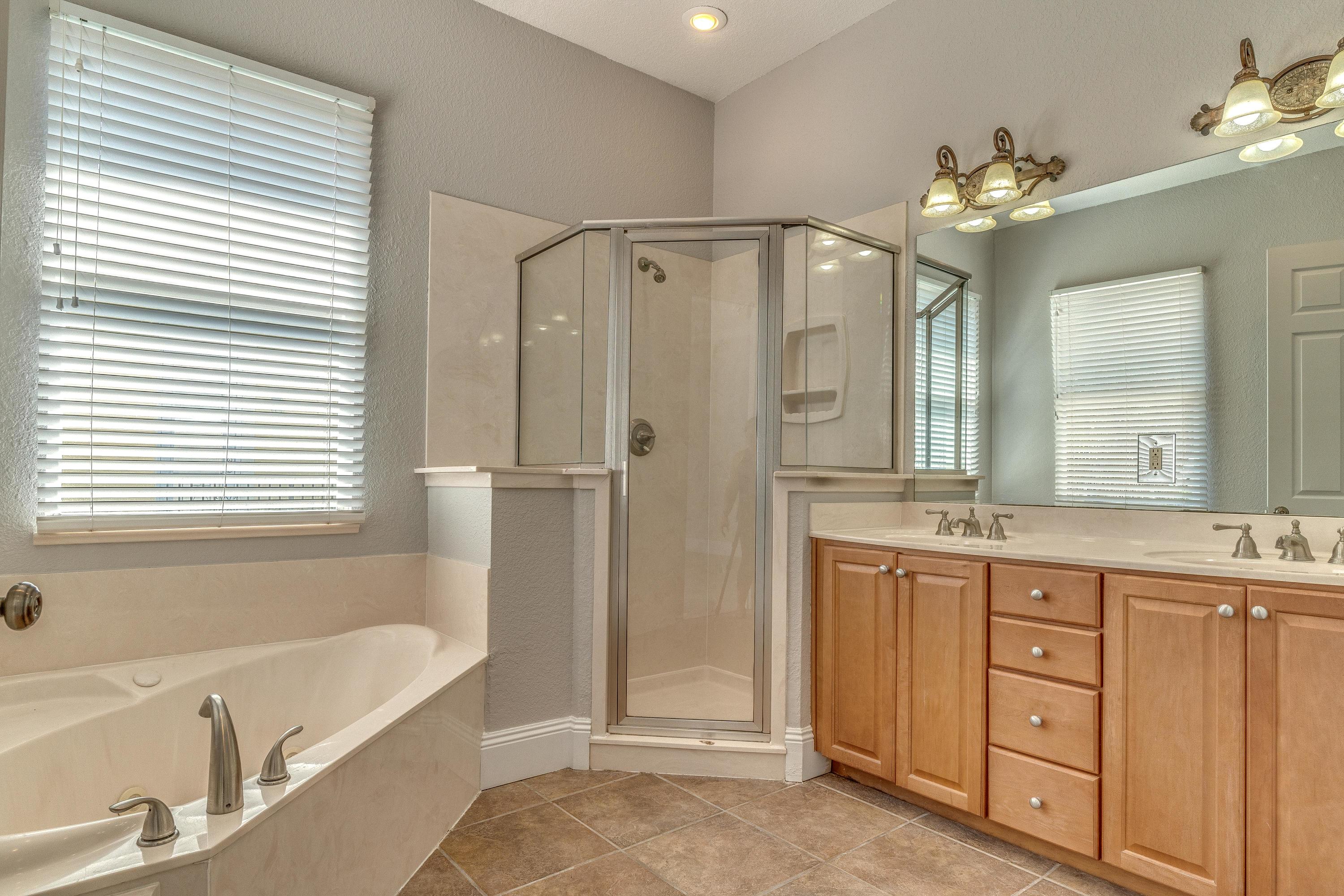CALUSA BAY S/D - Residential
