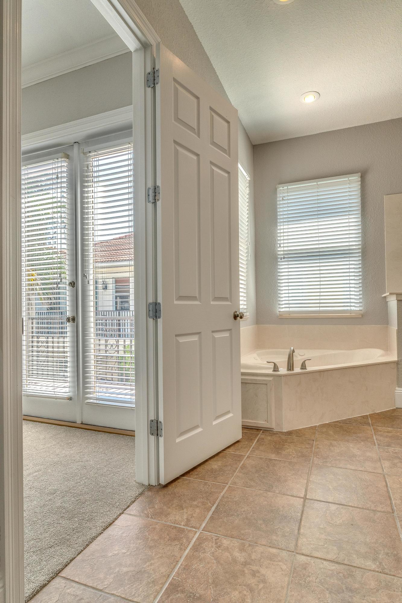CALUSA BAY S/D - Residential