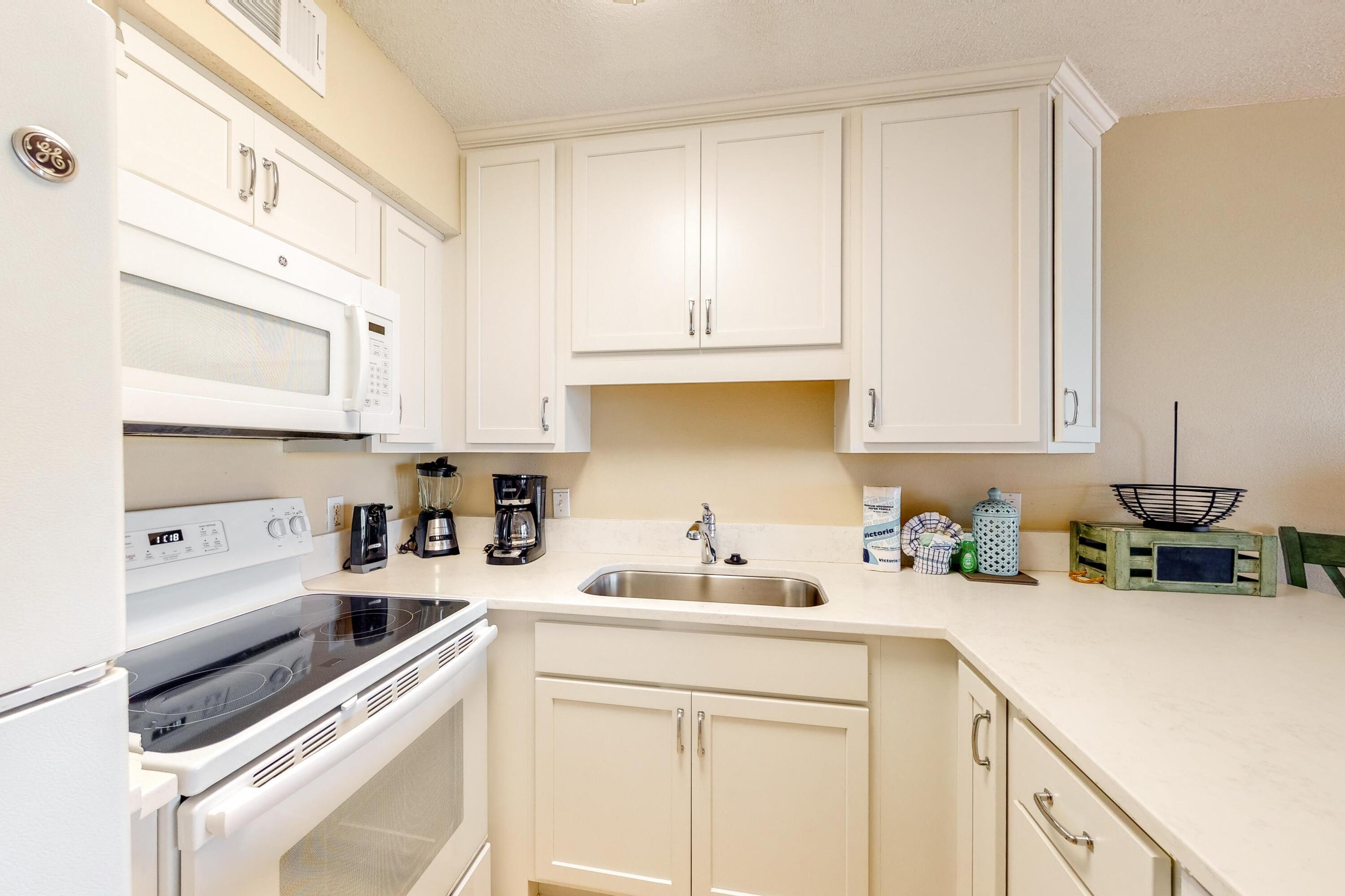 CRYSTAL SANDS CONDO - Residential