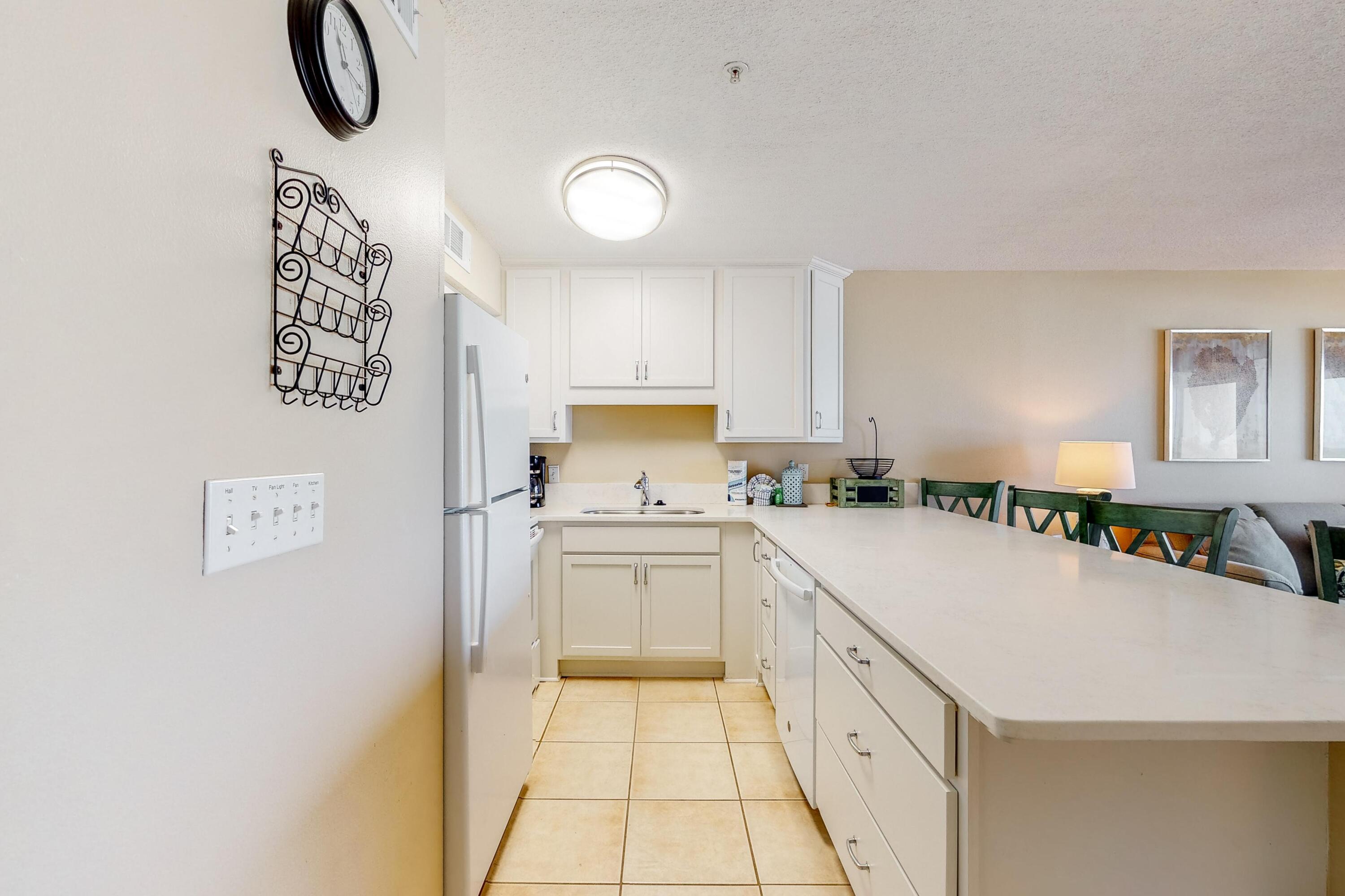 CRYSTAL SANDS CONDO - Residential