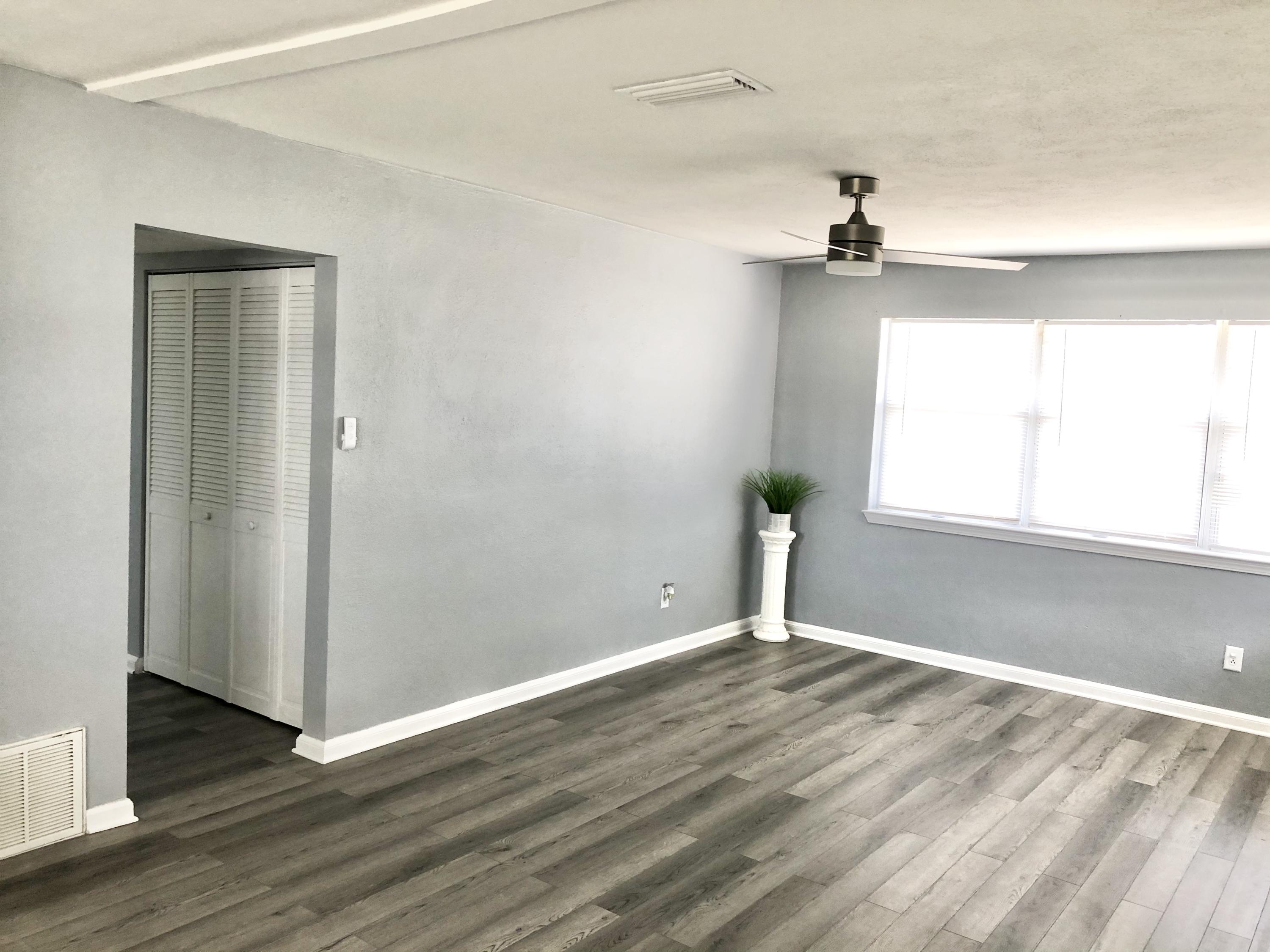 GARNIERS BEACH 2ND - Residential